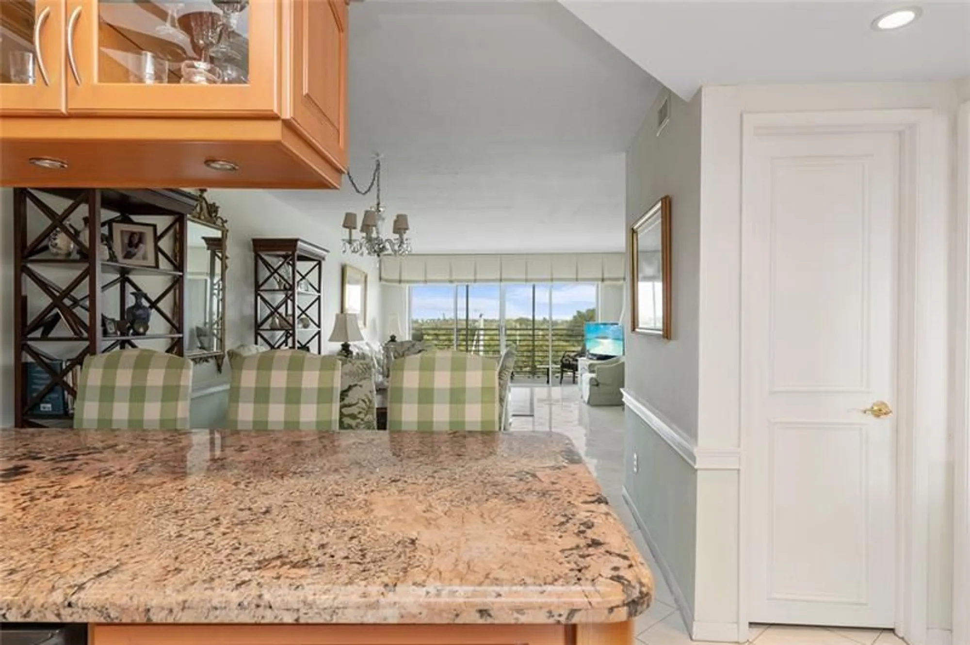 Property Slideshow image 4 of 35 | 2731 ne 14th street cswy 637, Pompano Beach, FL, 33062