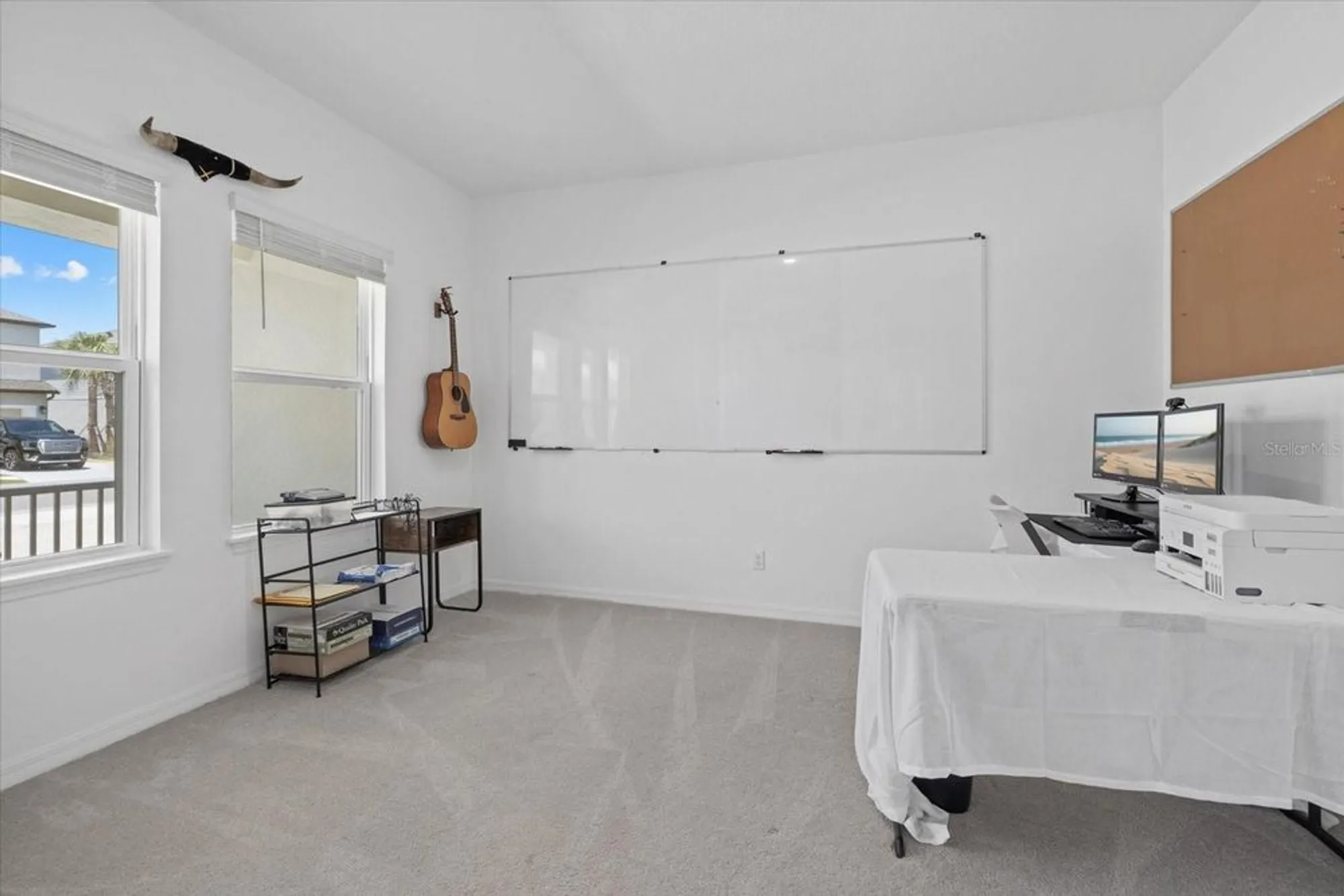 Property Slideshow image 7 of 52 | 4423 pond brook ct, Bradenton, FL, 34211