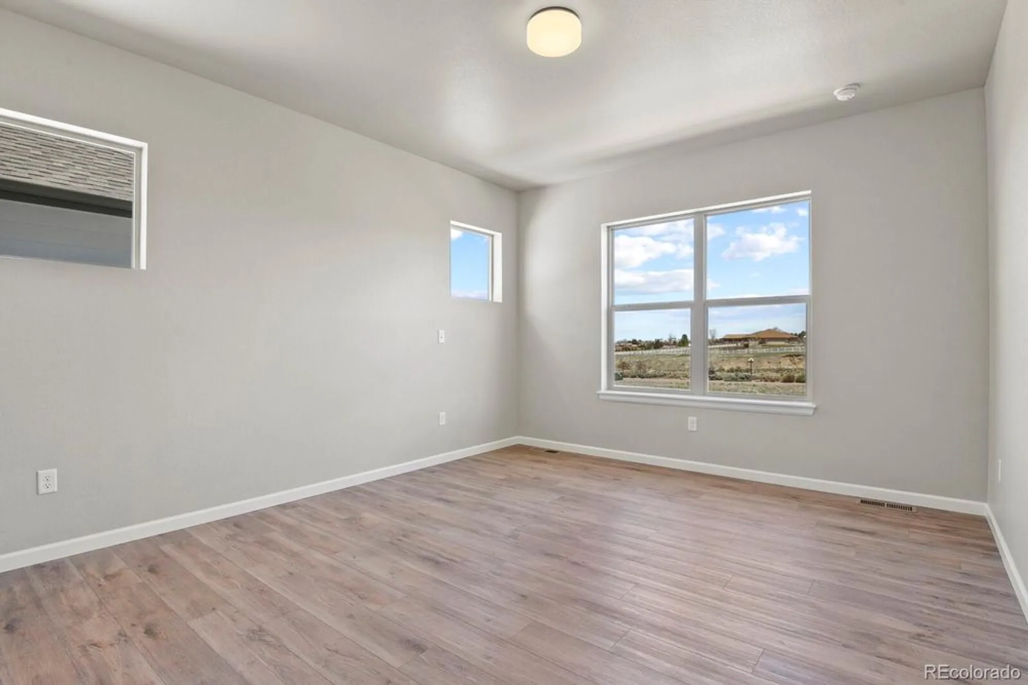 Property Slideshow image 14 of 25 | 6697 zebra grass ln, Parker, CO, 80138