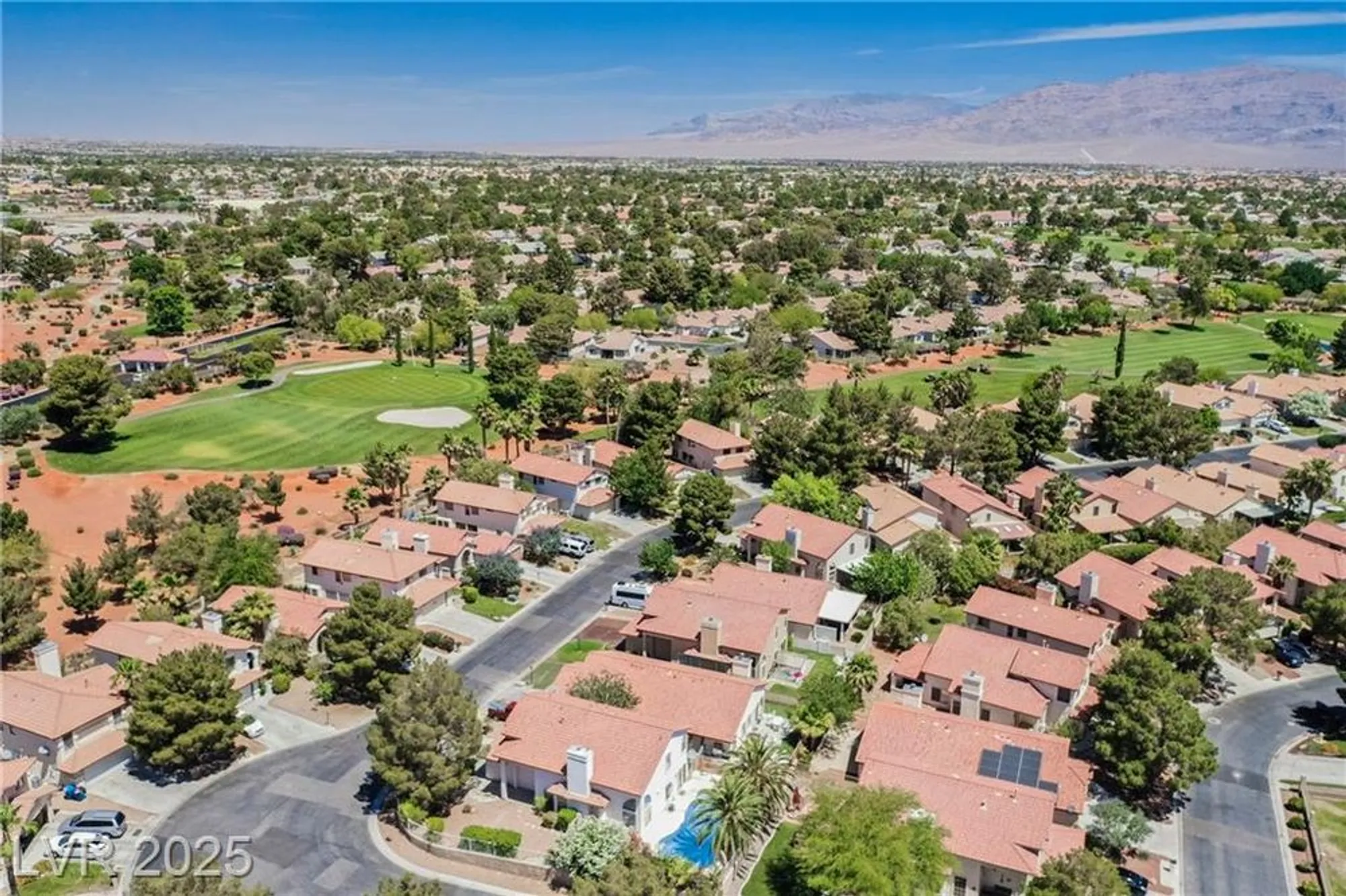 Property Slideshow image 13 of 66 | 5133 burr oak dr, Las Vegas, NV, 89130