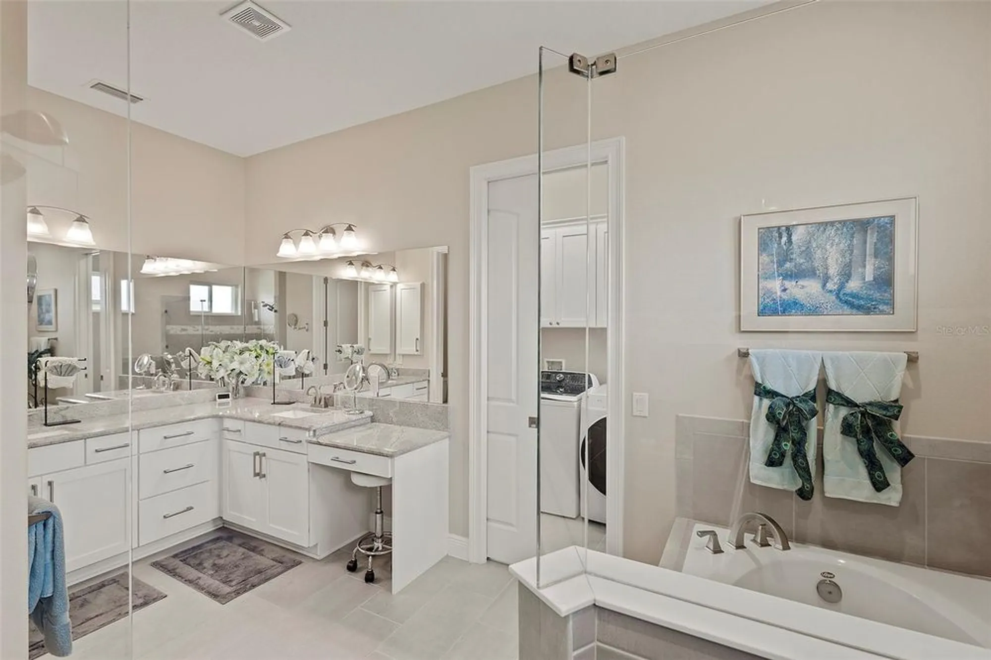 Property Slideshow image 27 of 70 | 5132 greens dr, Lady Lake, FL, 32159