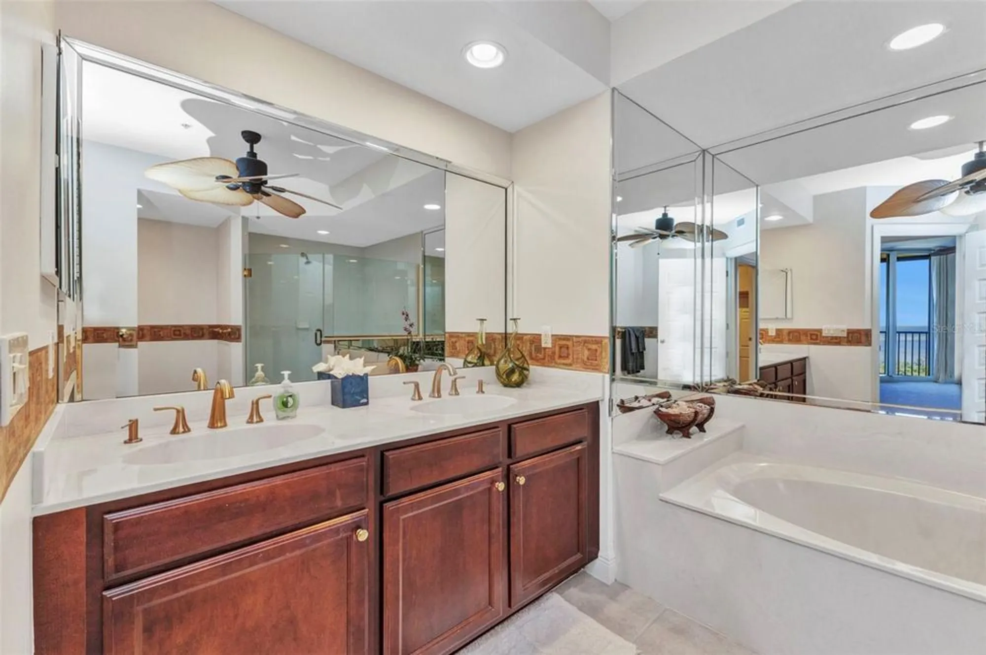 Property Slideshow image 30 of 57 | 3321 sunset key cir 502, Punta Gorda, FL, 33955