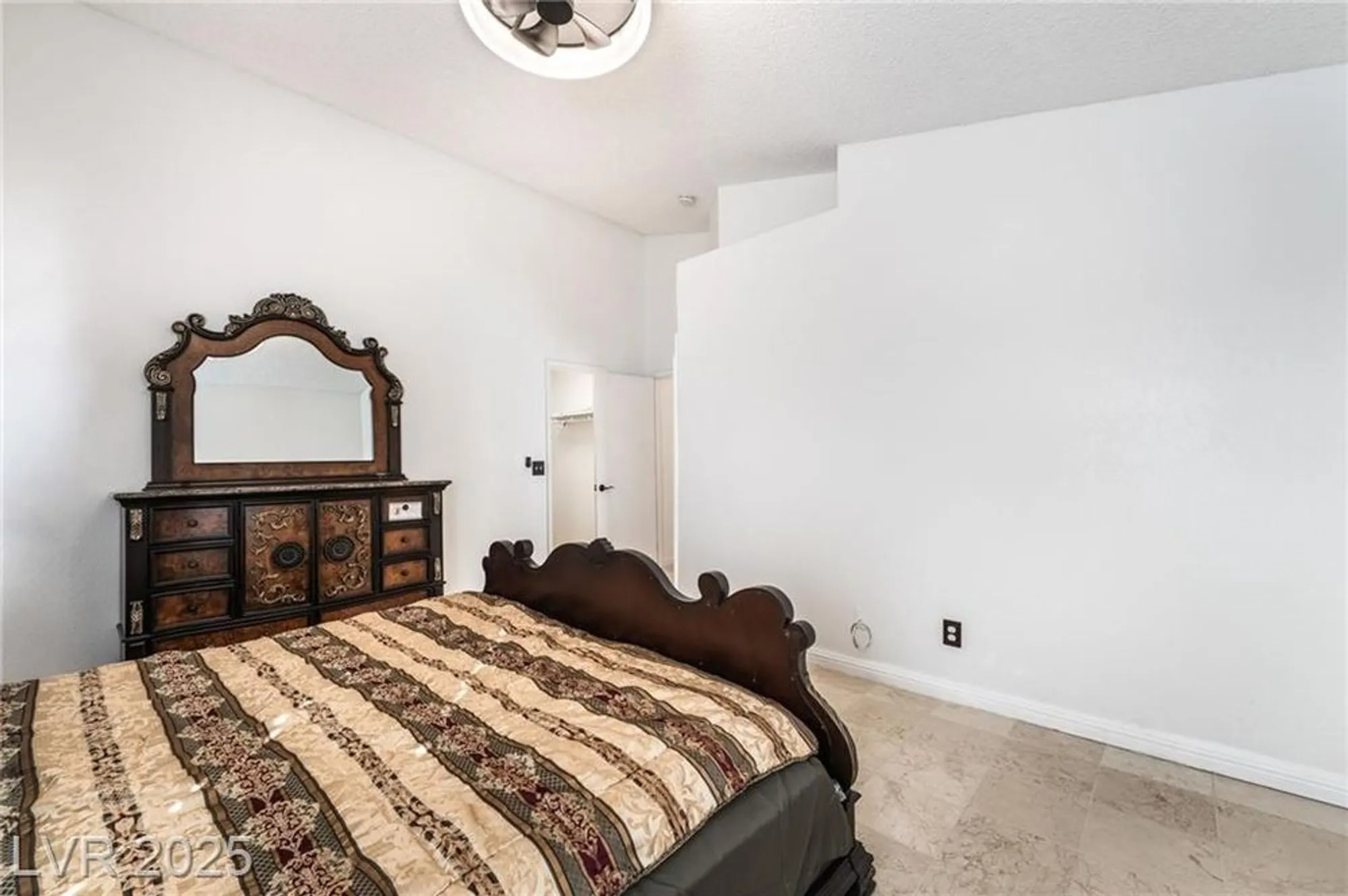 Property Slideshow image 16 of 48 | 4837 maryvale dr, Las Vegas, NV, 89130