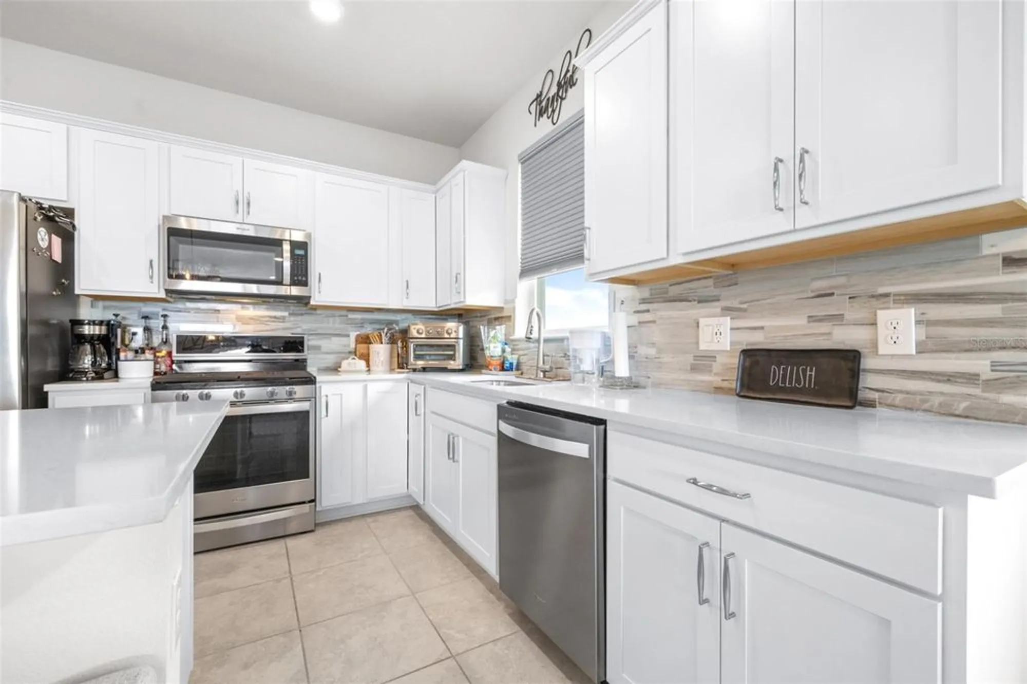 Property Slideshow image 16 of 81 | 8435 ocean tides cv, Parrish, FL, 34219