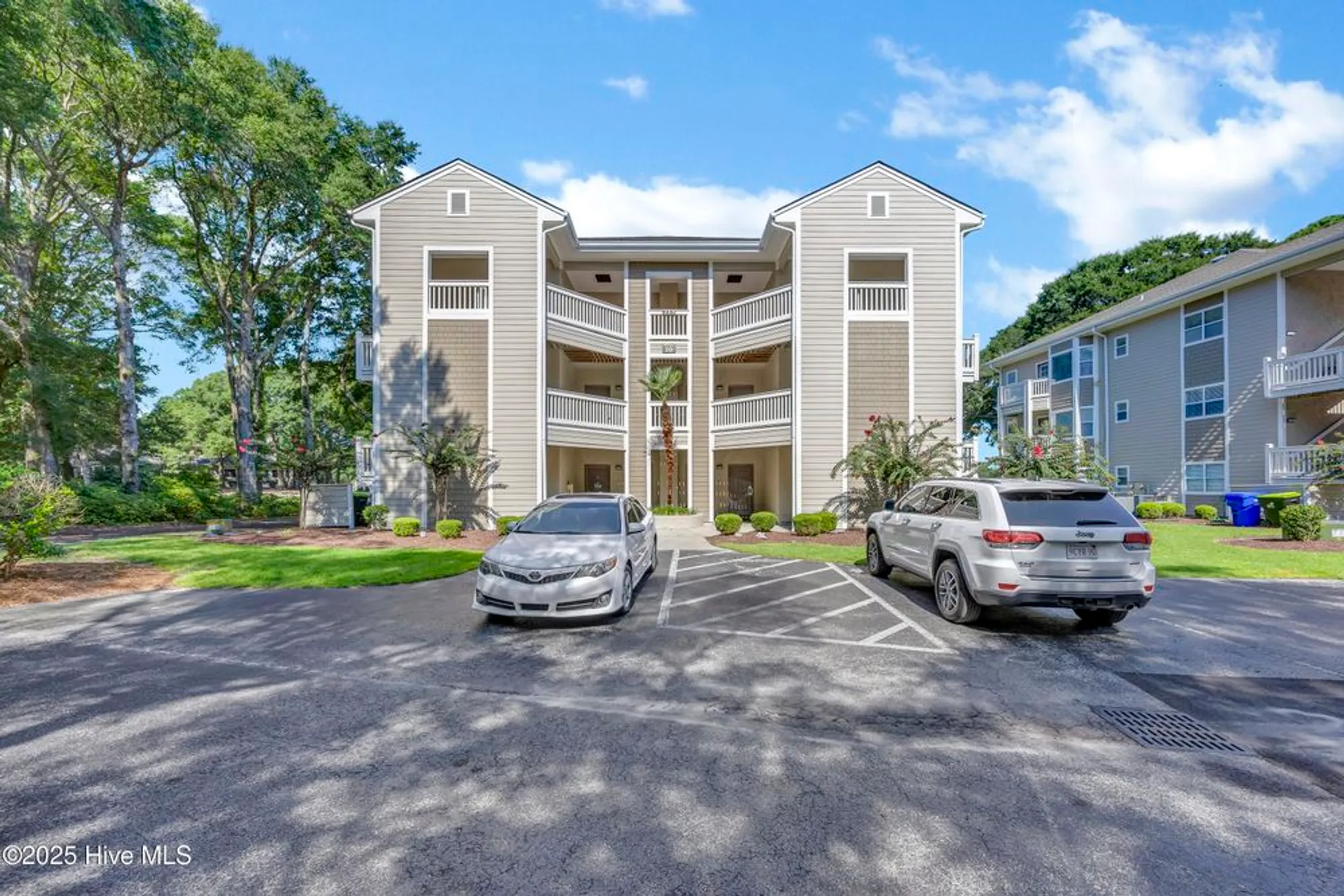 Property Slideshow image 2 of 52 | 213 kings trl 1001, Sunset Beach, NC, 28468