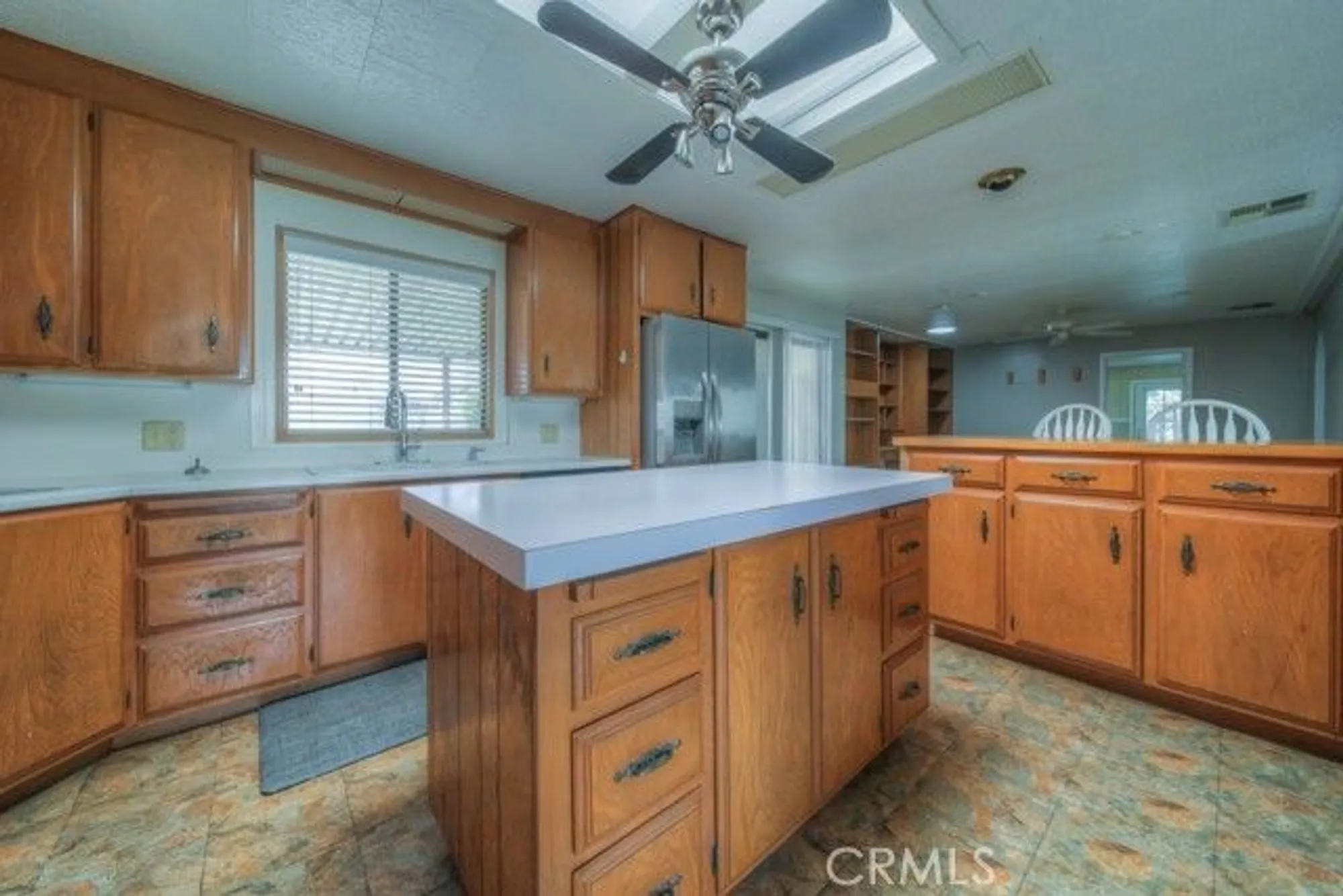 Property Slideshow image 16 of 30 | 38023 via vela, Murrieta, CA, 92563