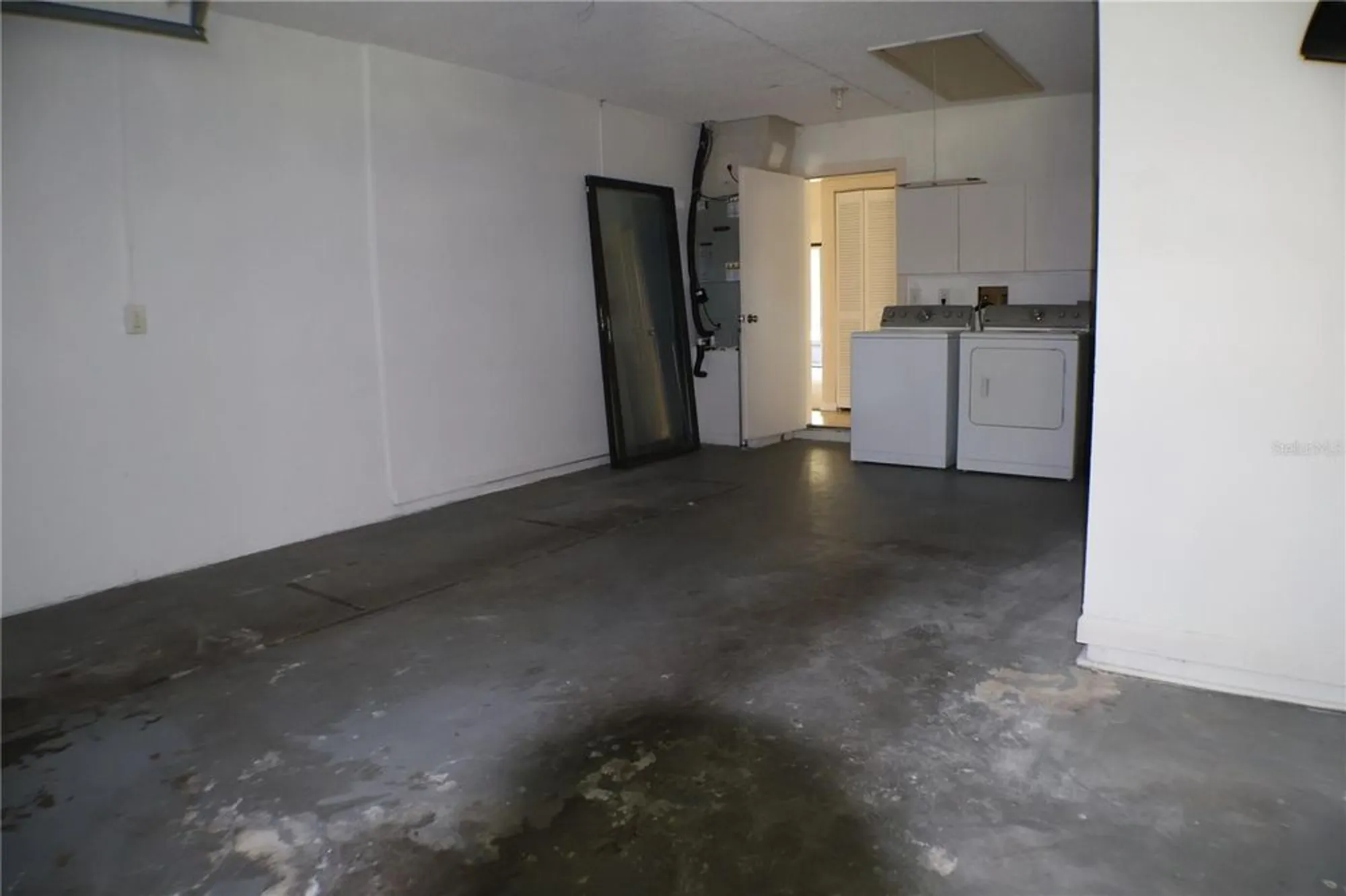 Property Slideshow image 24 of 37 | 11806 white ash dr, New Port Richey, FL, 34654