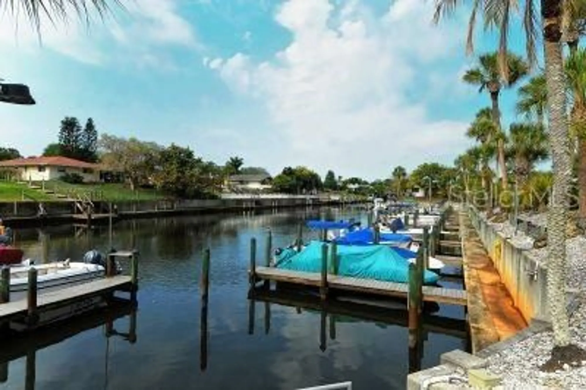 Property Slideshow image 5 of 37 | 2607 riverbluff pkwy # v145, Sarasota, FL, 34231