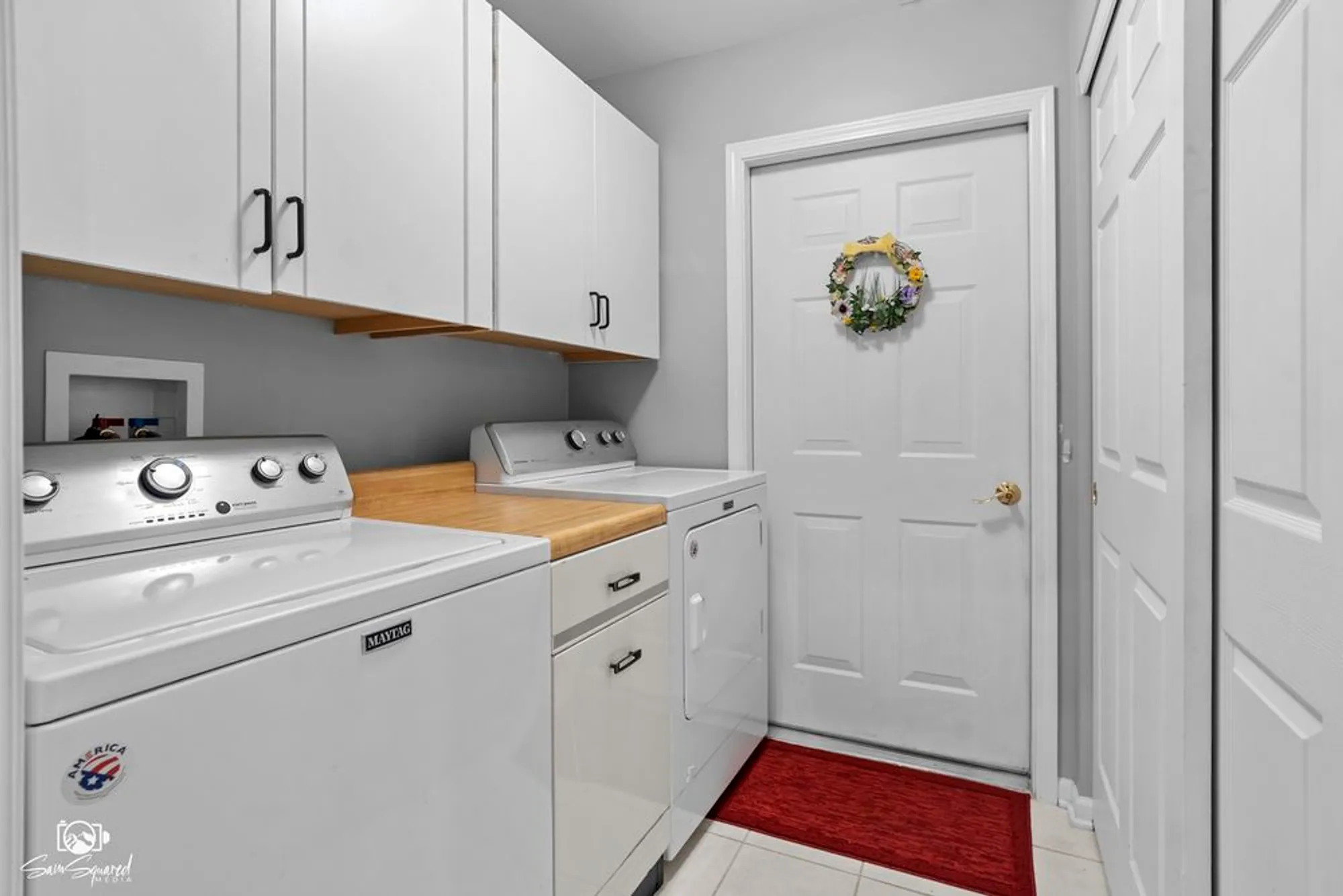 Property Slideshow image 24 of 35 | 1925 timbers edge cir, Joliet, IL, 60431