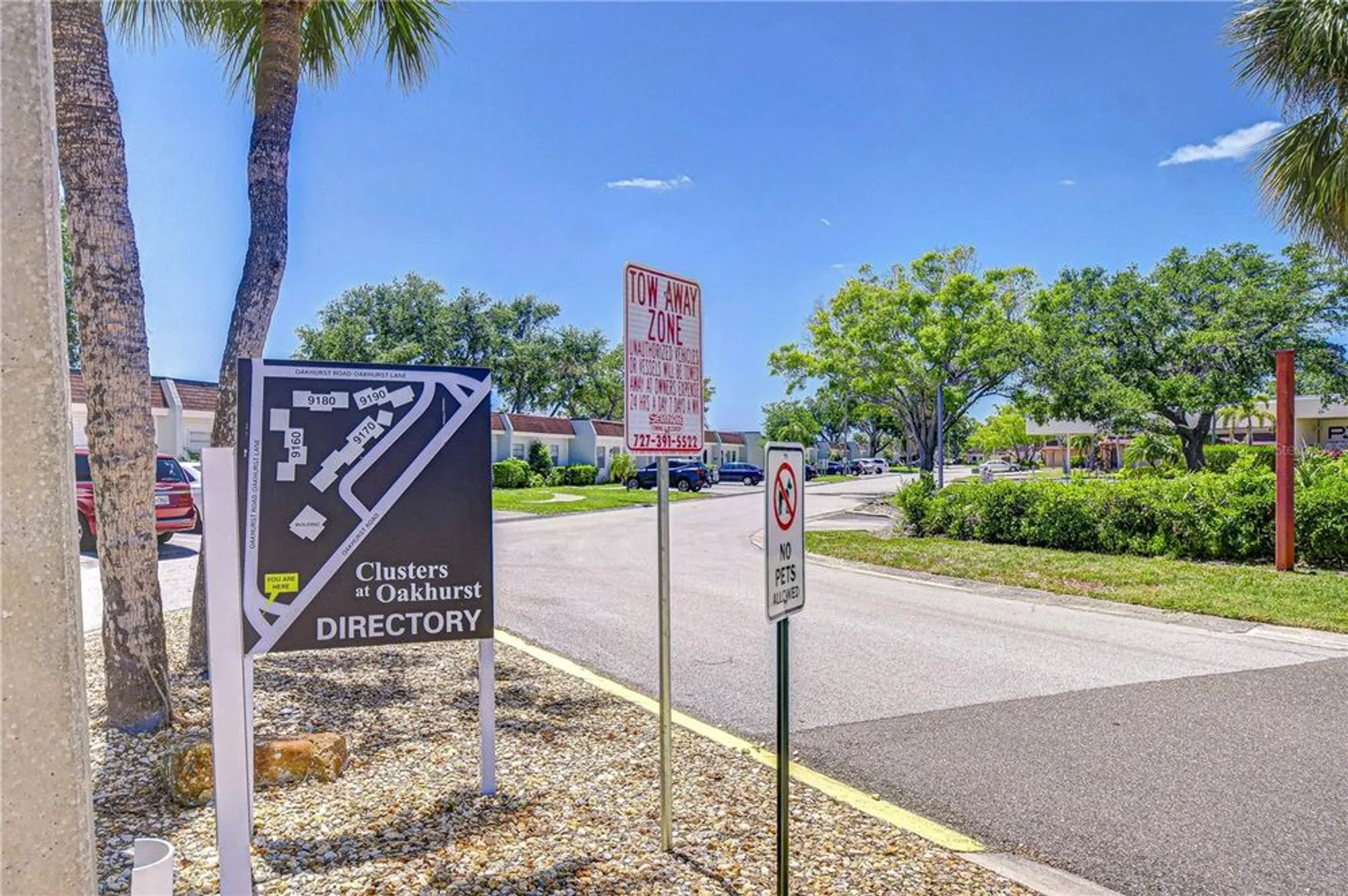 Property Slideshow image 35 of 35 | 13870 oakwood ln # 13870, Seminole, FL, 33776