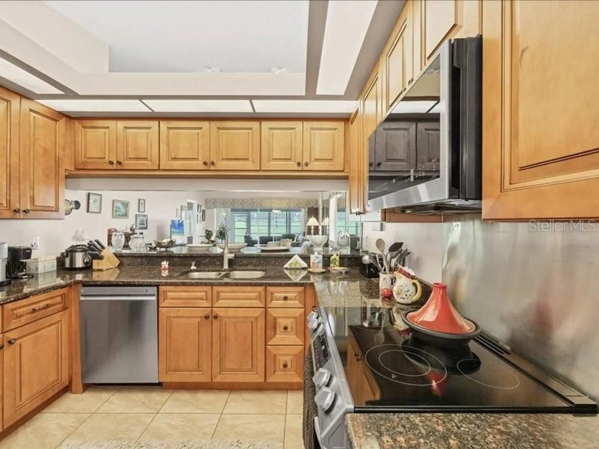 Property Slideshow image 13 of 54 | 7724 palm aire ln, Sarasota, FL, 34243