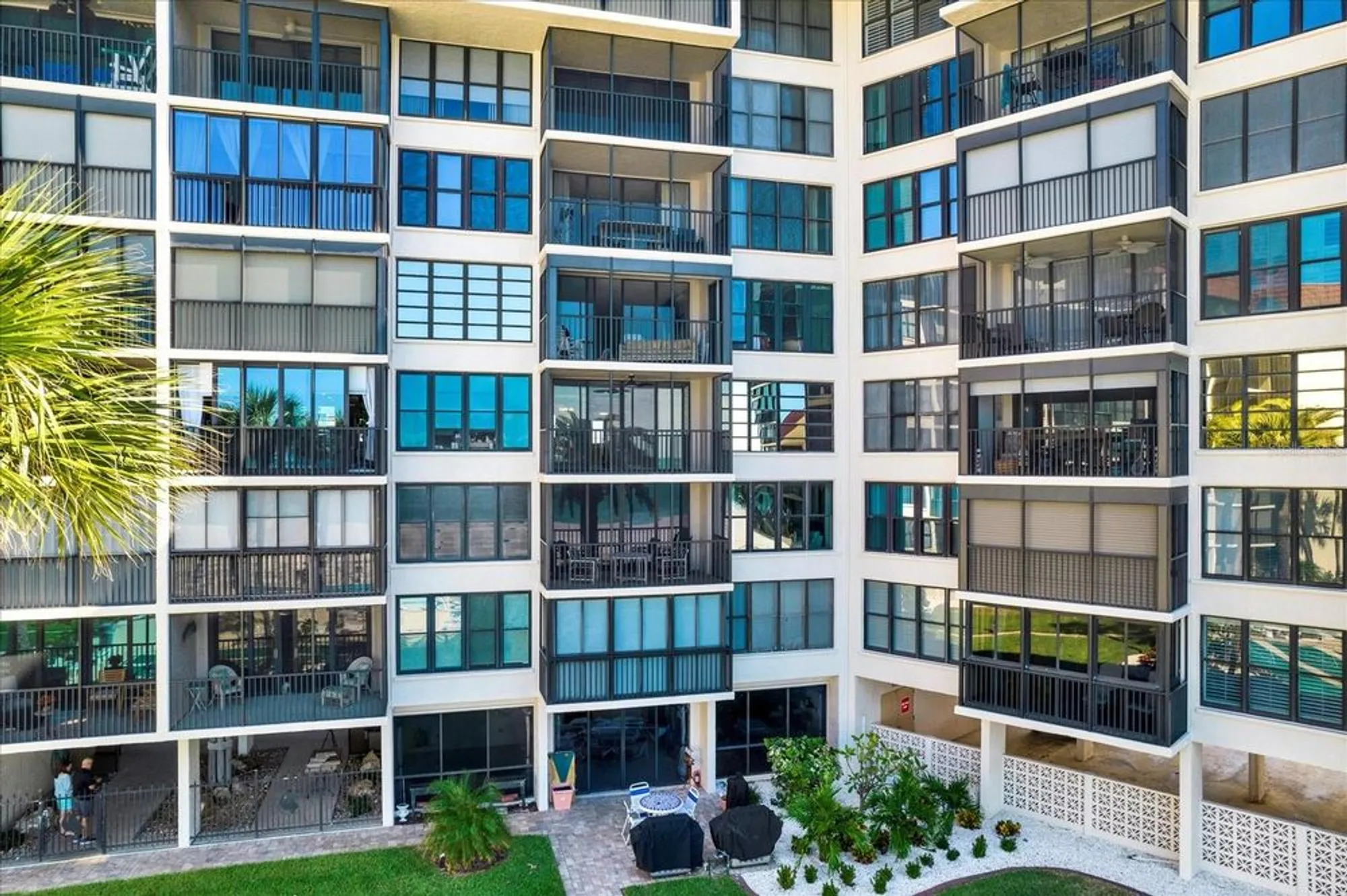 Property Slideshow image 32 of 35 | 18304 gulf blvd 311, Redington Shores, FL, 33708