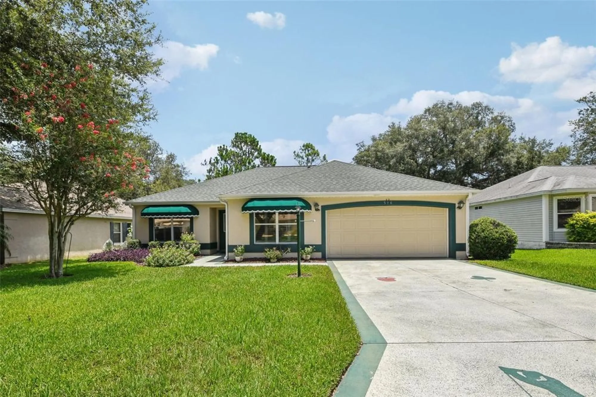 Property Slideshow image 1 of 53 | 516 loma paseo dr, The Villages, FL, 32159