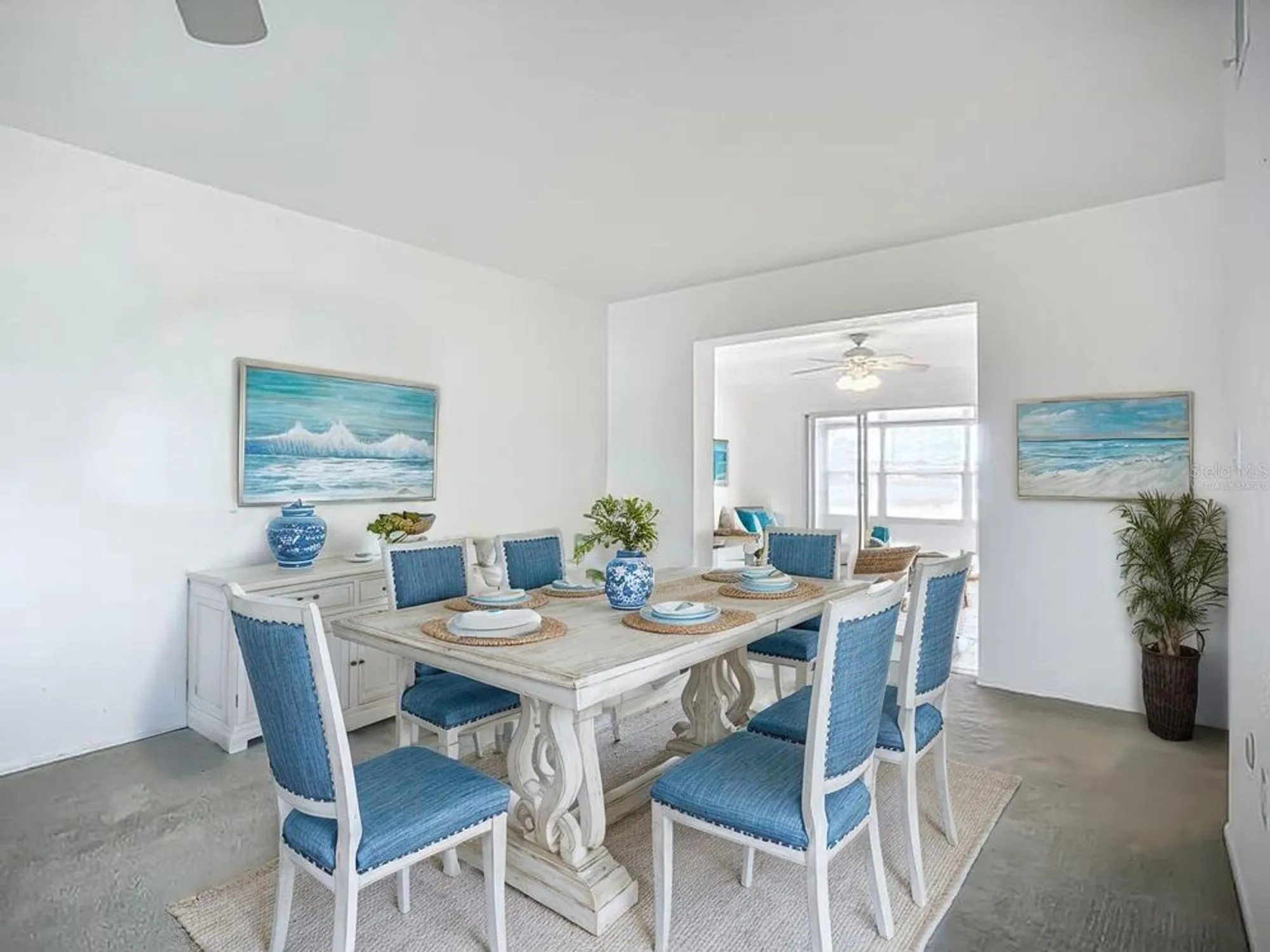 Property Slideshow image 4 of 41 | 904 desert hills dr, Sun City Center, FL, 33573