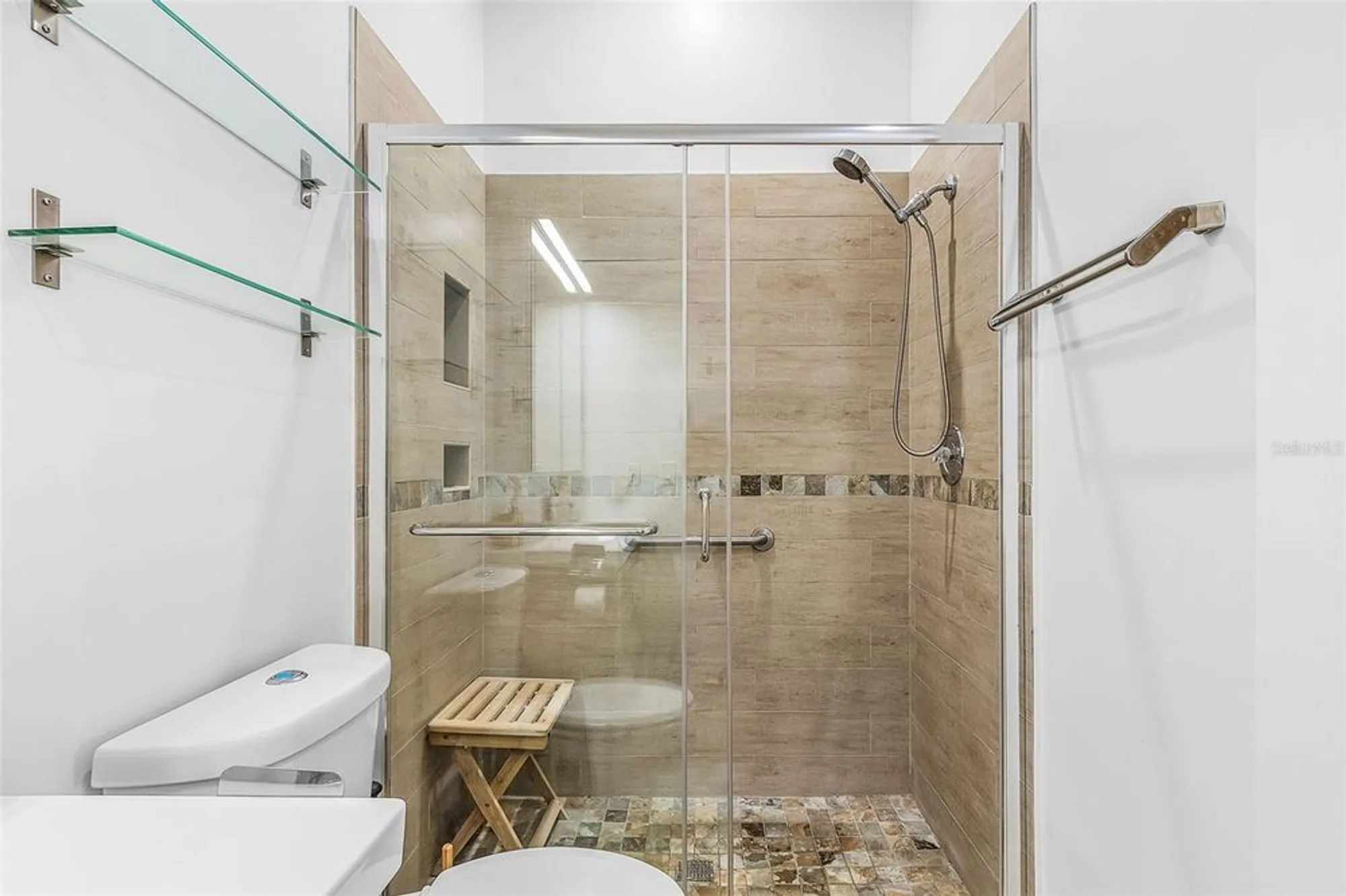 Property Slideshow image 16 of 37 | 404 gaspar key ln, Punta Gorda, FL, 33955