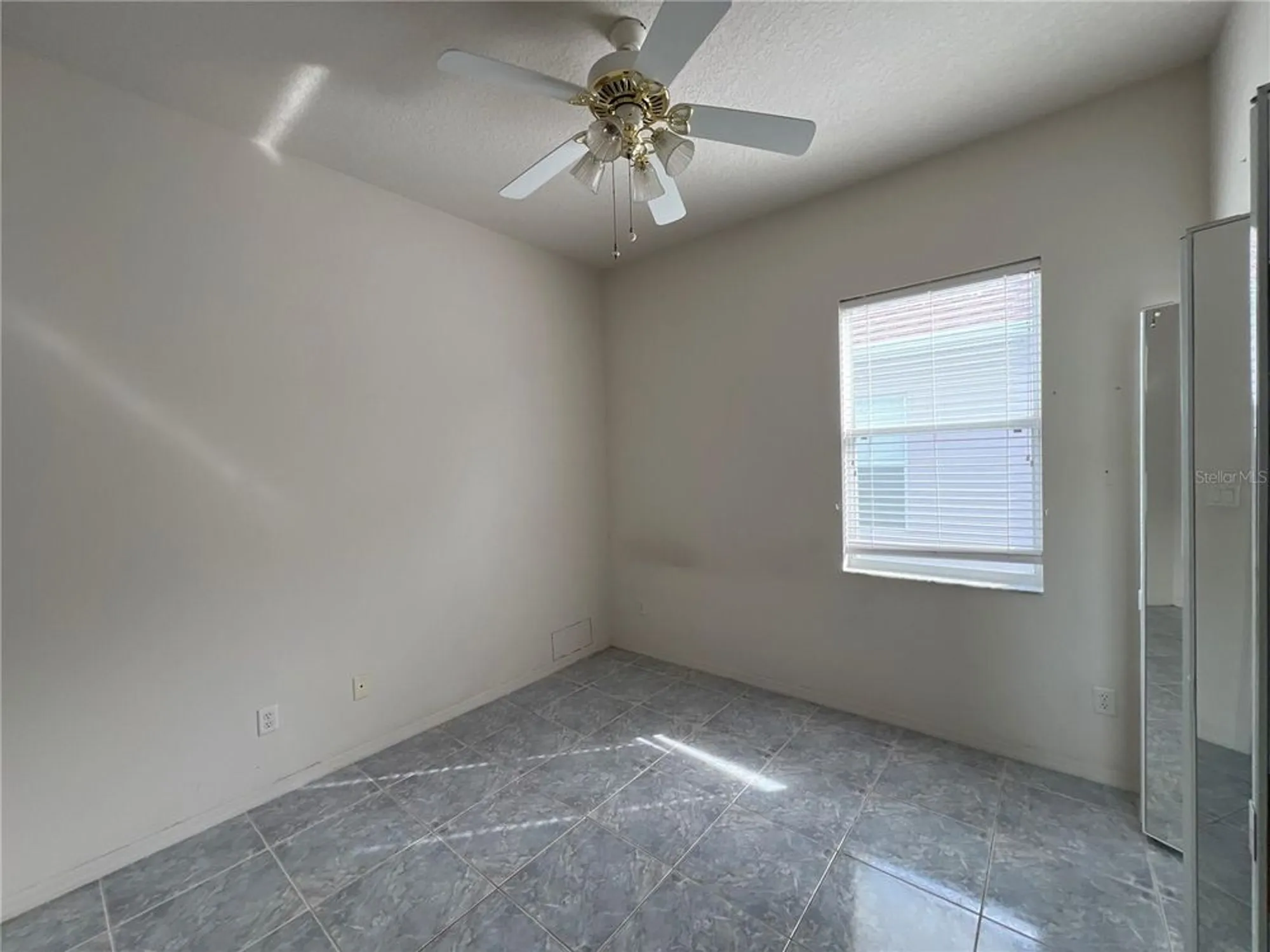 Property Slideshow image 8 of 15 | 24345 amberleaf ct, Leesburg, FL, 34748