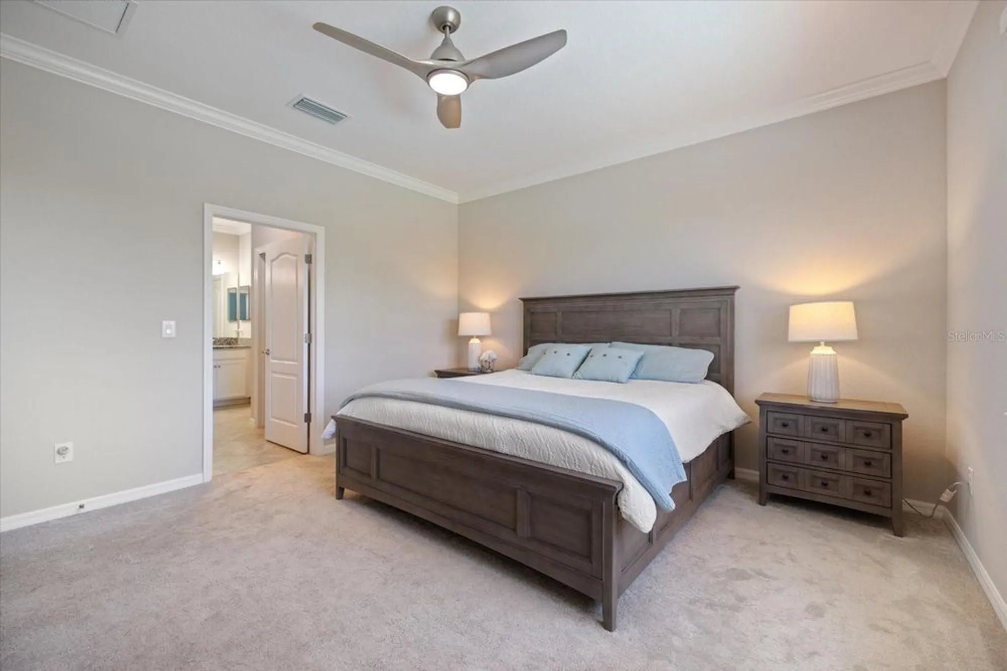 Property Slideshow image 25 of 65 | 10209 fiddlewood dr, Venice, FL, 34293