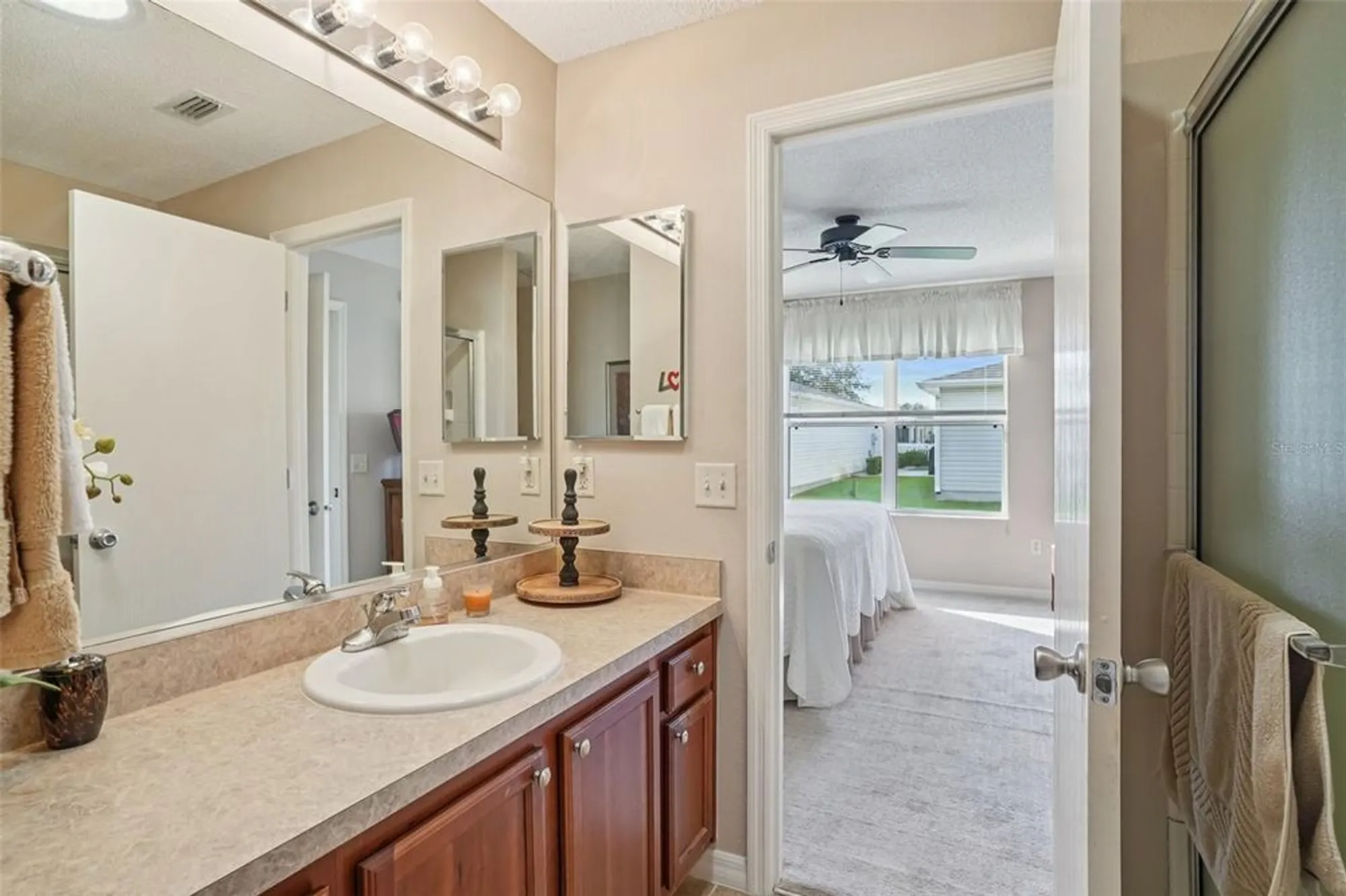 Property Slideshow image 19 of 47 | 2543 raintree dr, The Villages, FL, 32162