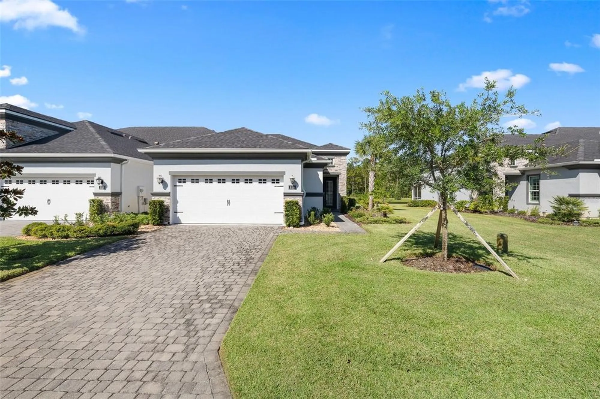 Property Slideshow image 4 of 47 | 856 pinewood dr, Ormond Beach, FL, 32174