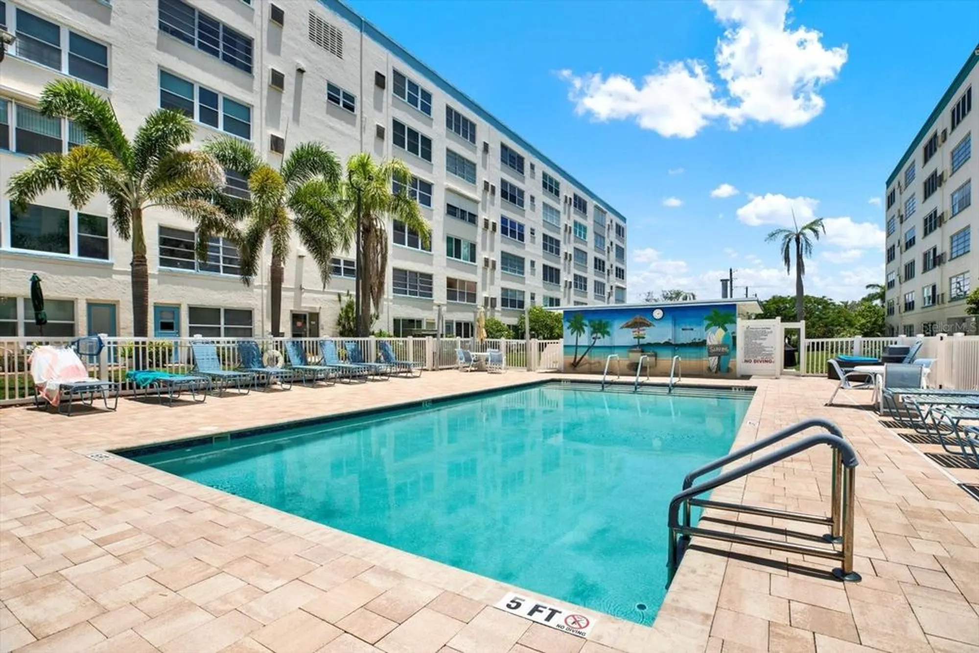 Property Slideshow image 20 of 32 | 2960 59th st 108, Gulfport, FL, 33707