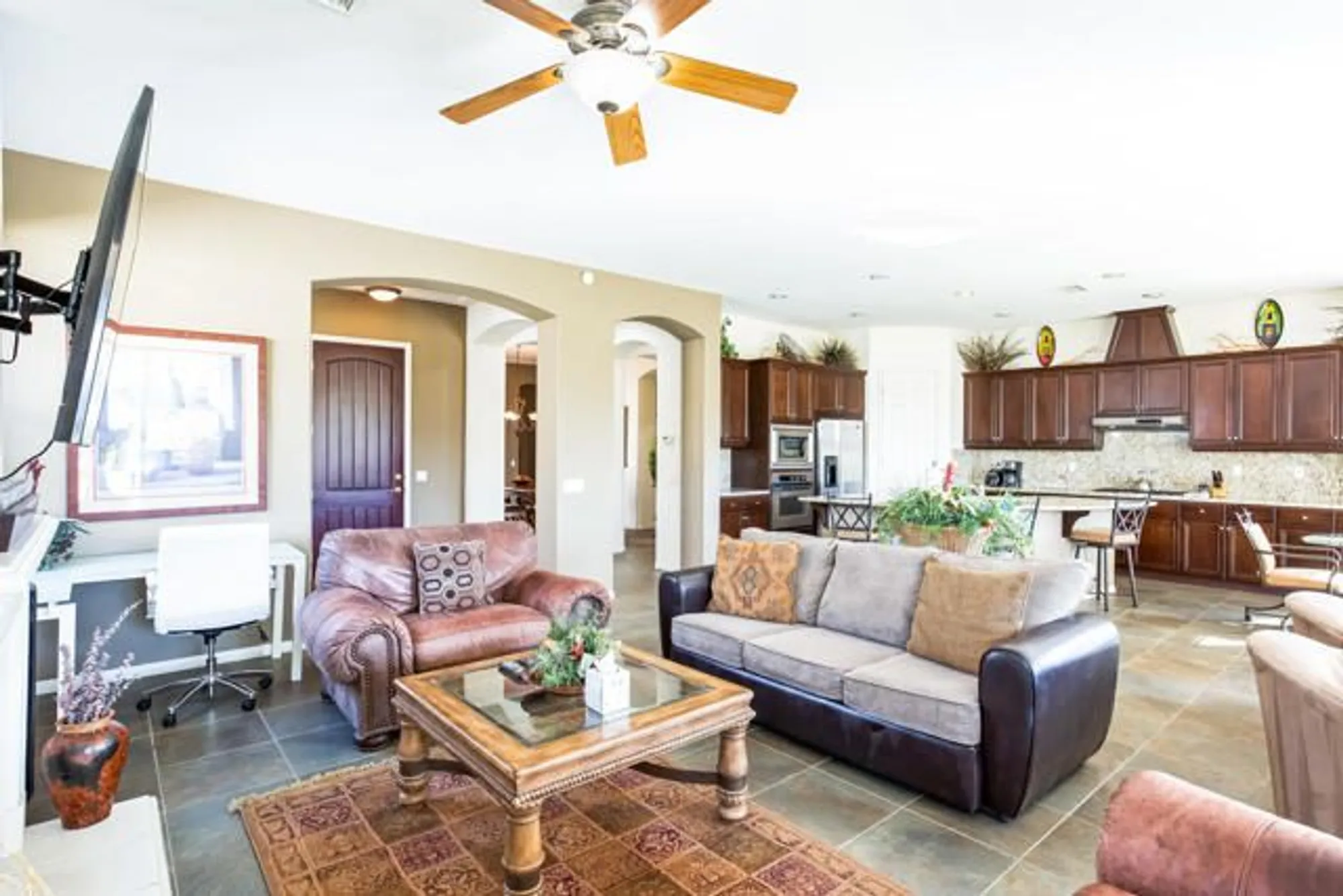 Property Slideshow image 10 of 37 | 57575 seminole dr, La Quinta, CA, 92253