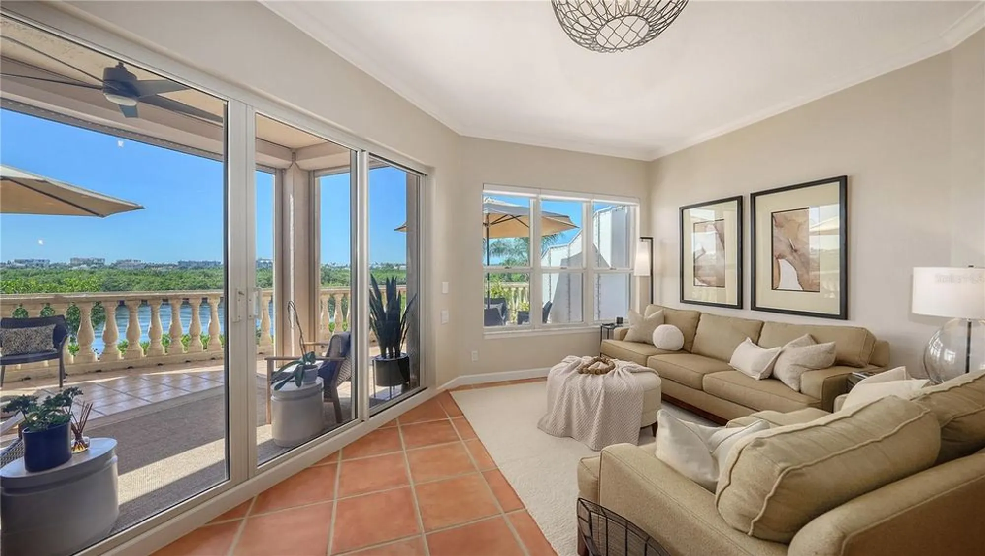 Property Slideshow image 11 of 65 | 5440 eagles point cir apt 104, Sarasota, FL, 34231
