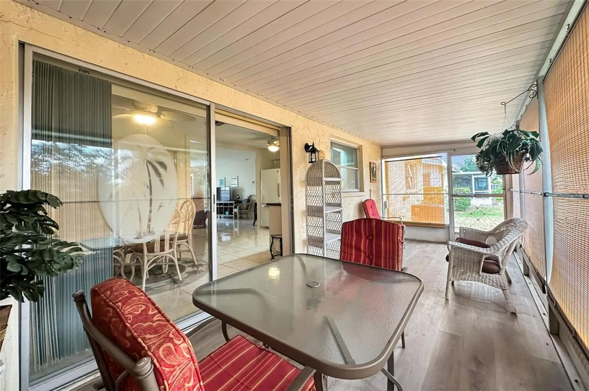 Property Slideshow image 26 of 50 | 1055 loch haven dr, Dunedin, FL, 34698