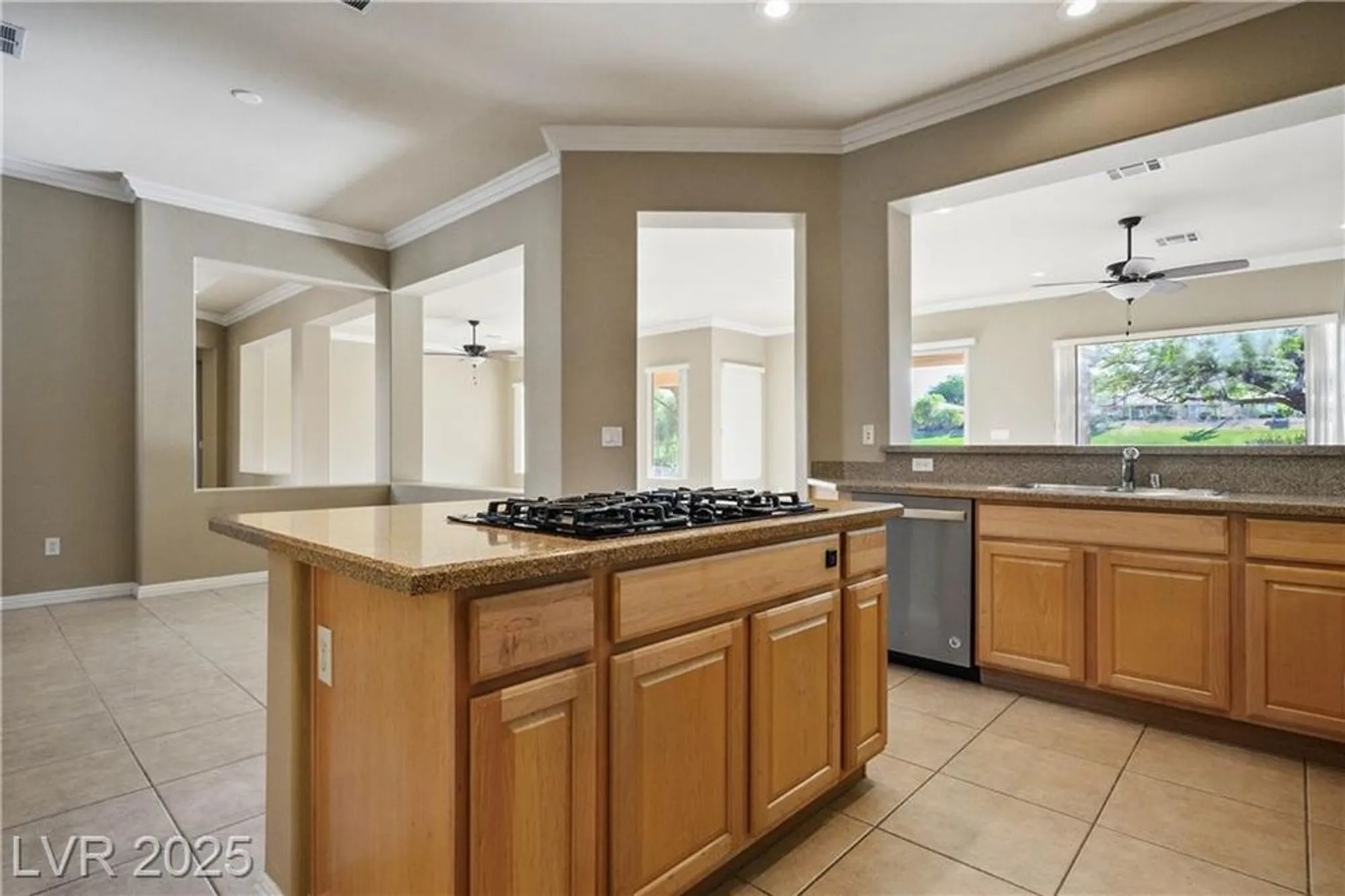 Property Slideshow image 18 of 79 | 10248 andante ct, Las Vegas, NV, 89135