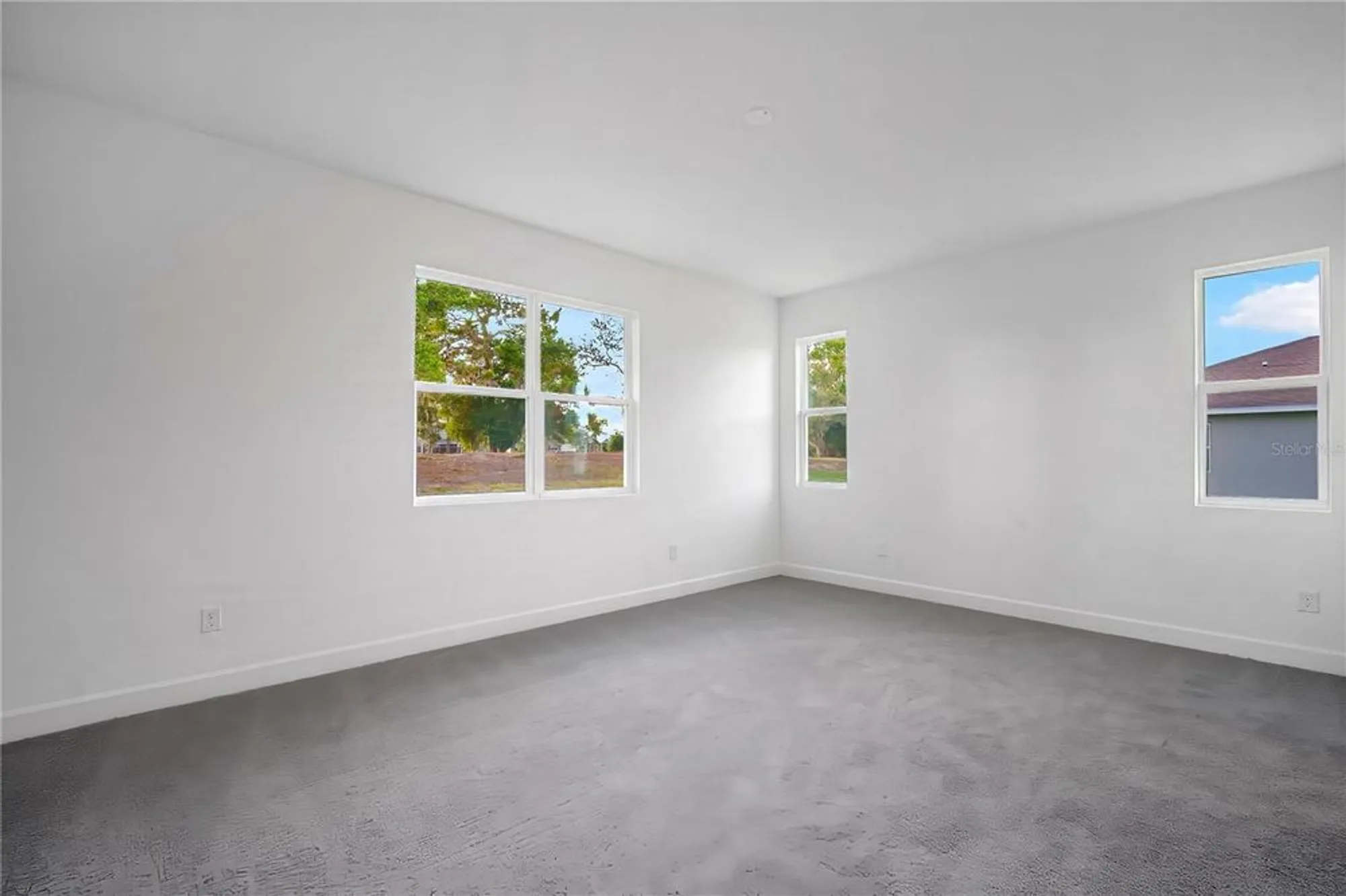 Property Slideshow image 19 of 43 | 9127 players dr, Weeki Wachee, FL, 34613