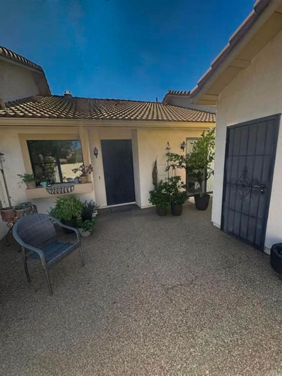 Property Slideshow image 5 of 14 | 12885 camino de la breccia, San Diego, CA, 92128