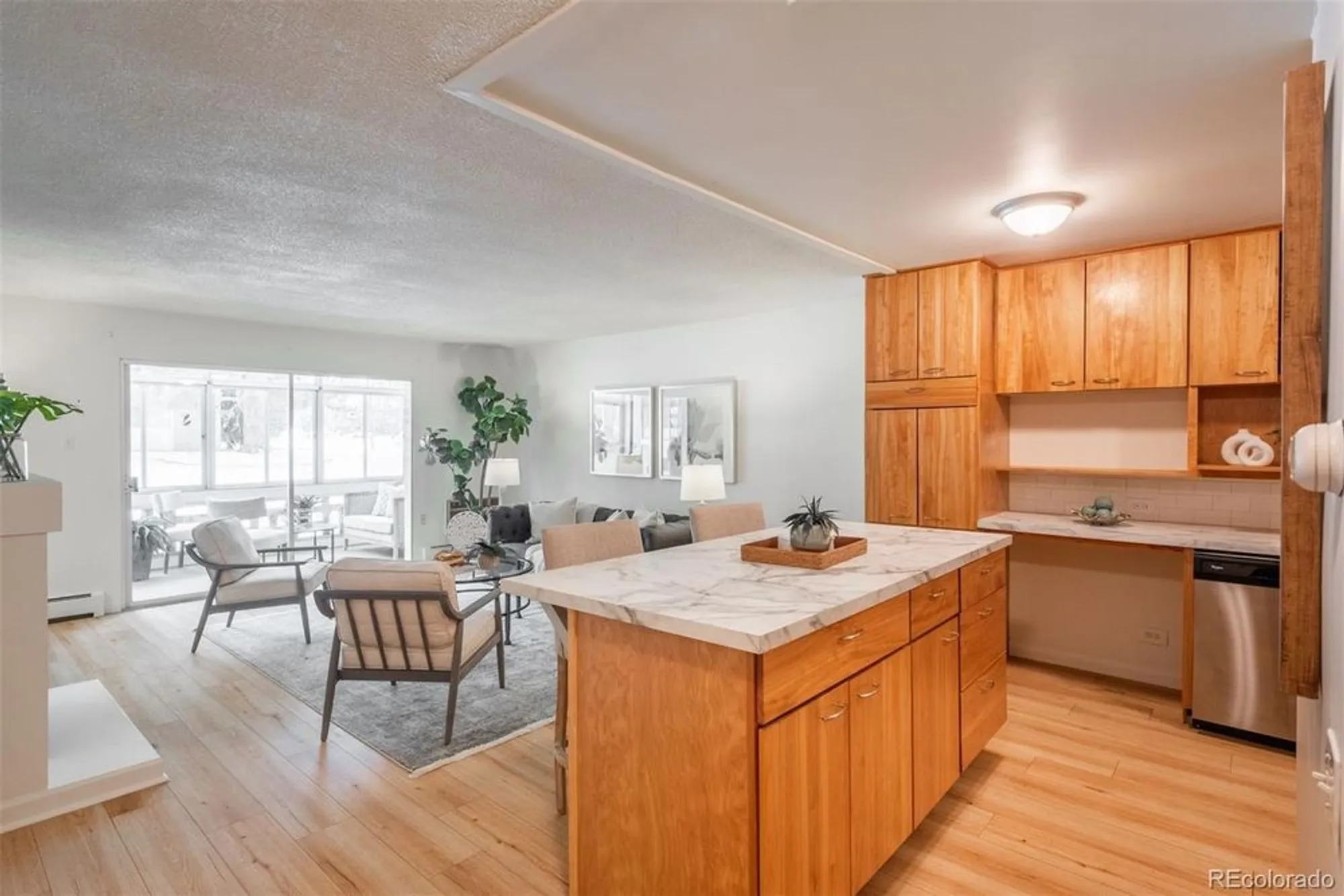 Property Slideshow image 10 of 19 | 715 s alton way unit 6a, Denver, CO, 80247