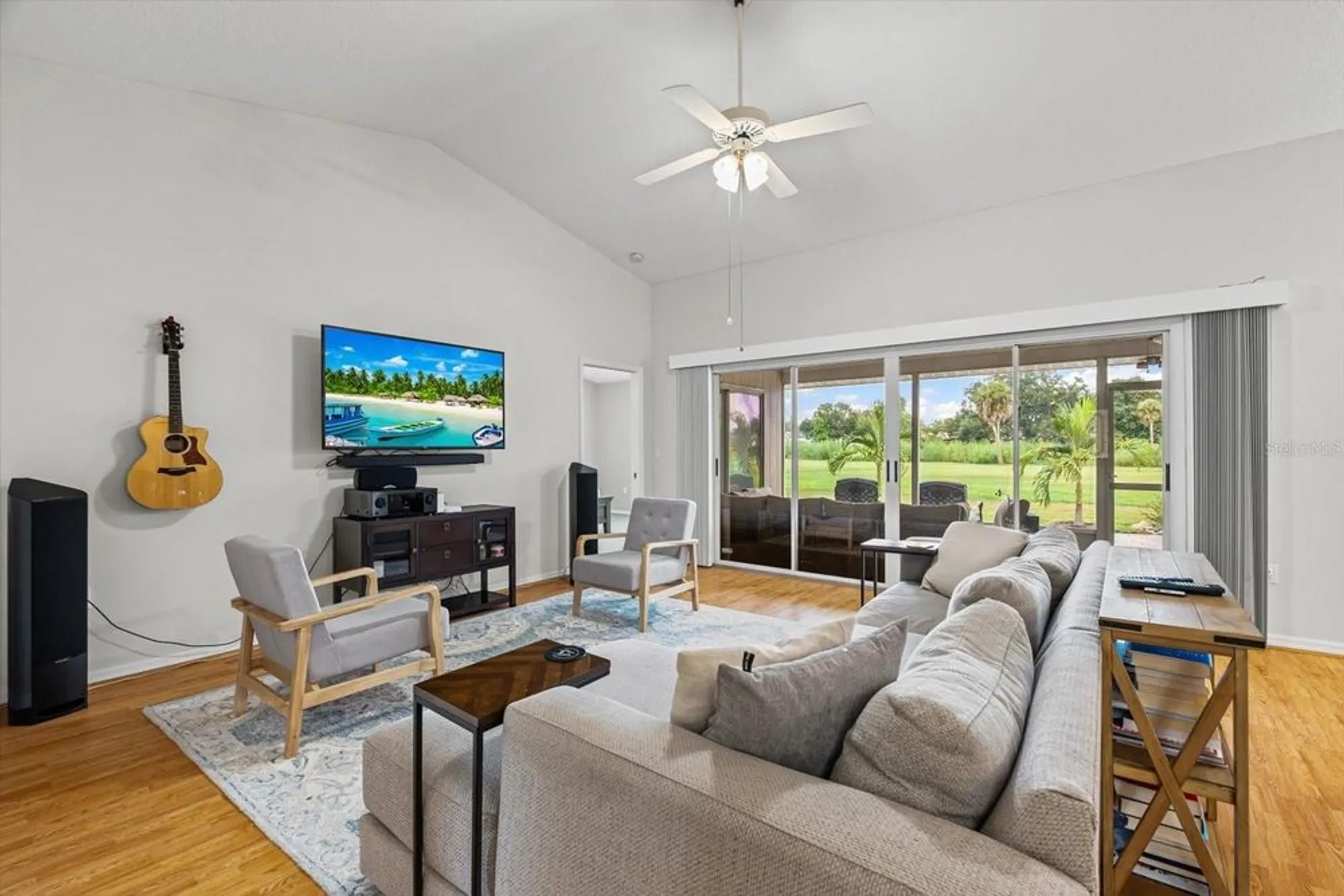Property Slideshow image 3 of 44 | 3339 sheffield cir, Sarasota, FL, 34239