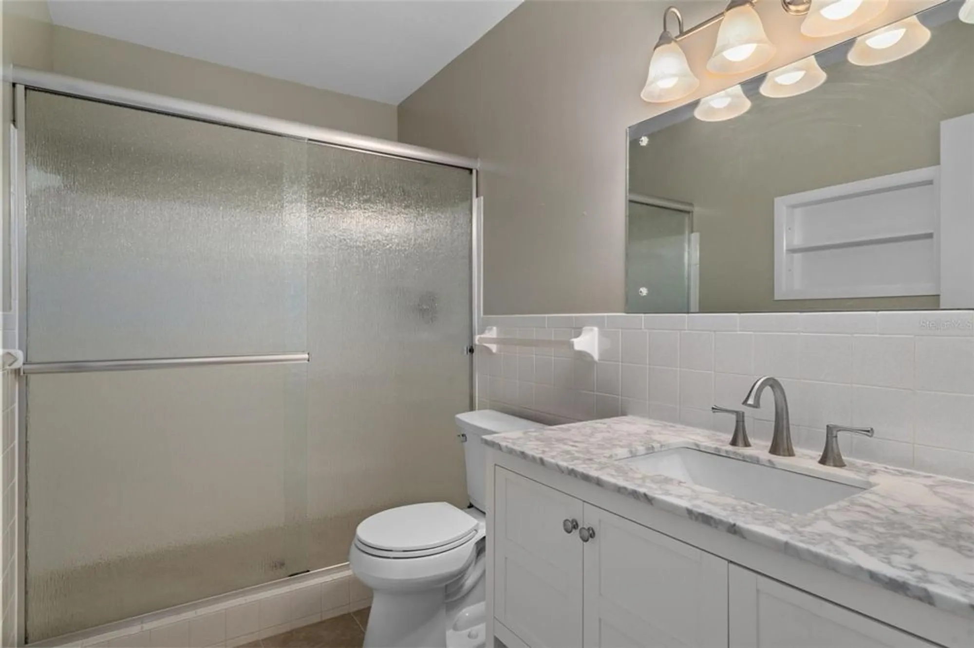 Property Slideshow image 32 of 61 | 2440 world parkway blvd 38, Clearwater, FL, 33763