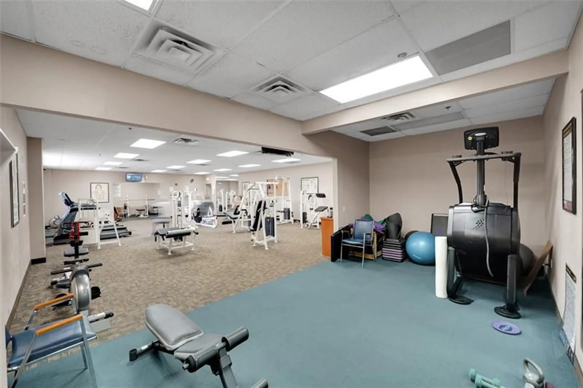 Property Slideshow image 48 of 50 | 8980 s hollybrook blvd 304, Pembroke Pines, FL, 33025