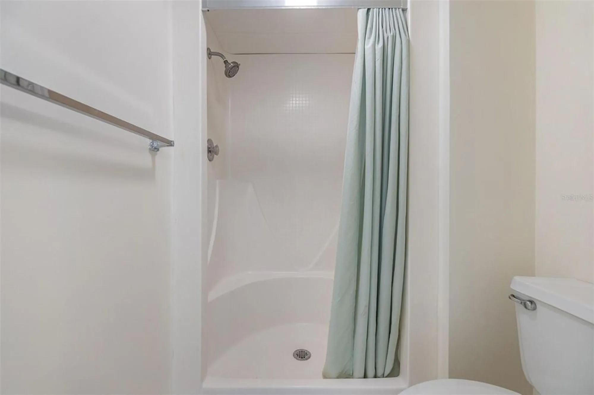 Property Slideshow image 26 of 62 | 9 forbes pl 205, Dunedin, FL, 34698