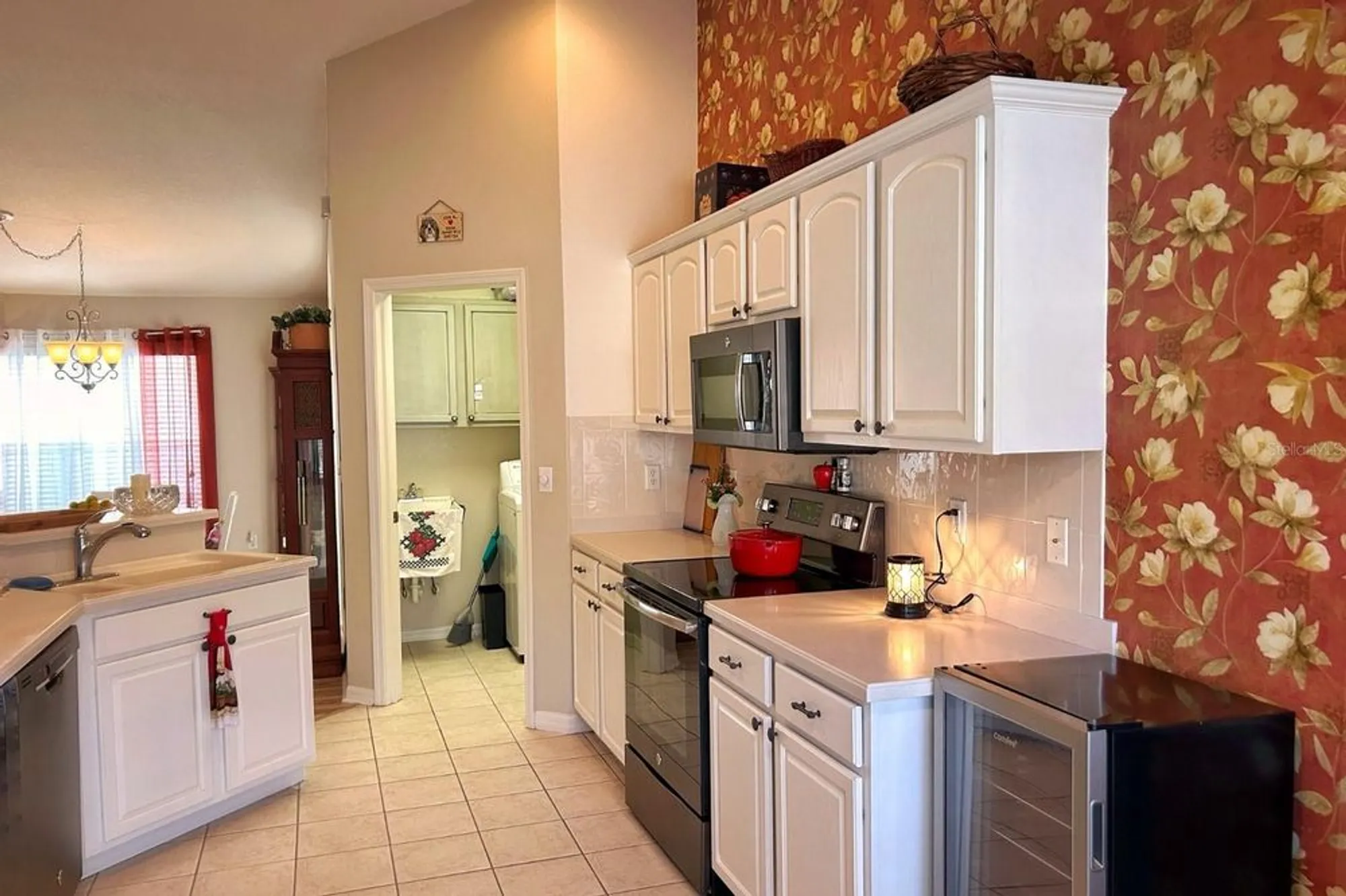 Property Slideshow image 13 of 32 | 276 rochester st, Spring Hill, FL, 34609