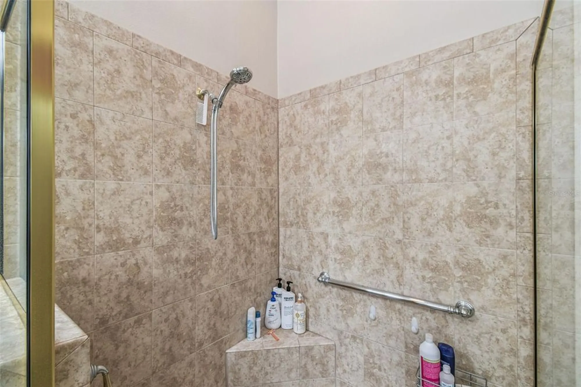 Property Slideshow image 32 of 77 | 141 lemon grove dr, Kissimmee, FL, 34759