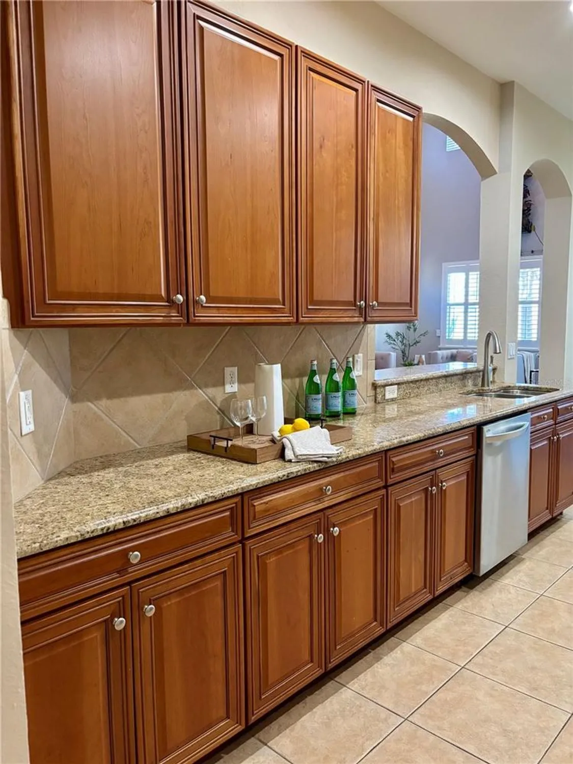 Property Slideshow image 20 of 60 | 445 noble faire dr, Sun City Center, FL, 33573