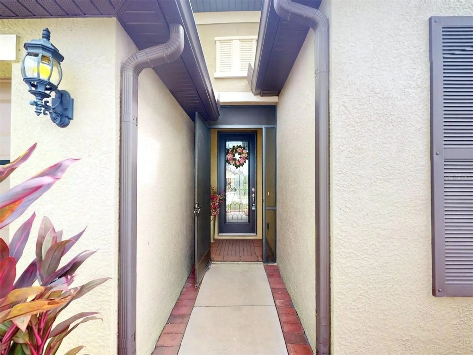 Property Slideshow image 7 of 98 | 2444 daisy dr, North Port, FL, 34289