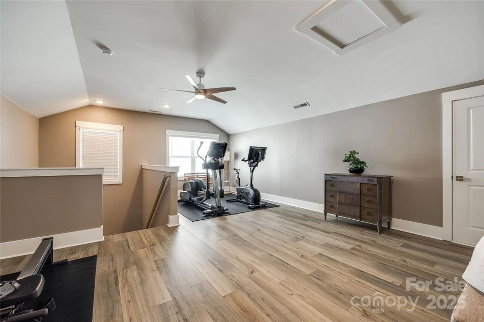 Property Slideshow image 25 of 41 | 2370 whitebark dr, Fort Mill, SC, 29707