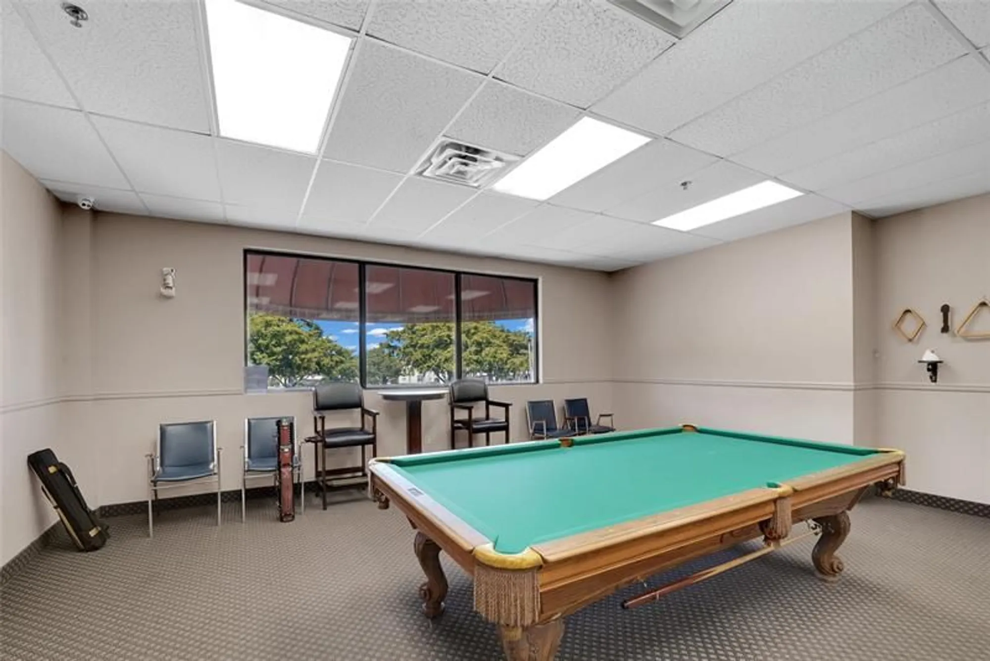 Property Slideshow image 46 of 50 | 8980 s hollybrook blvd 304, Pembroke Pines, FL, 33025