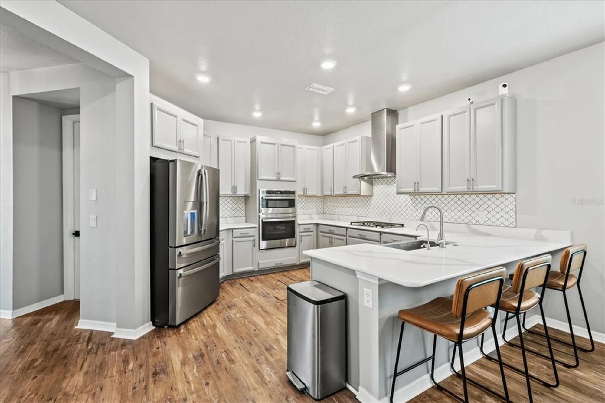 Property Slideshow image 8 of 95 | 5458 summit gln, Bradenton, FL, 34203