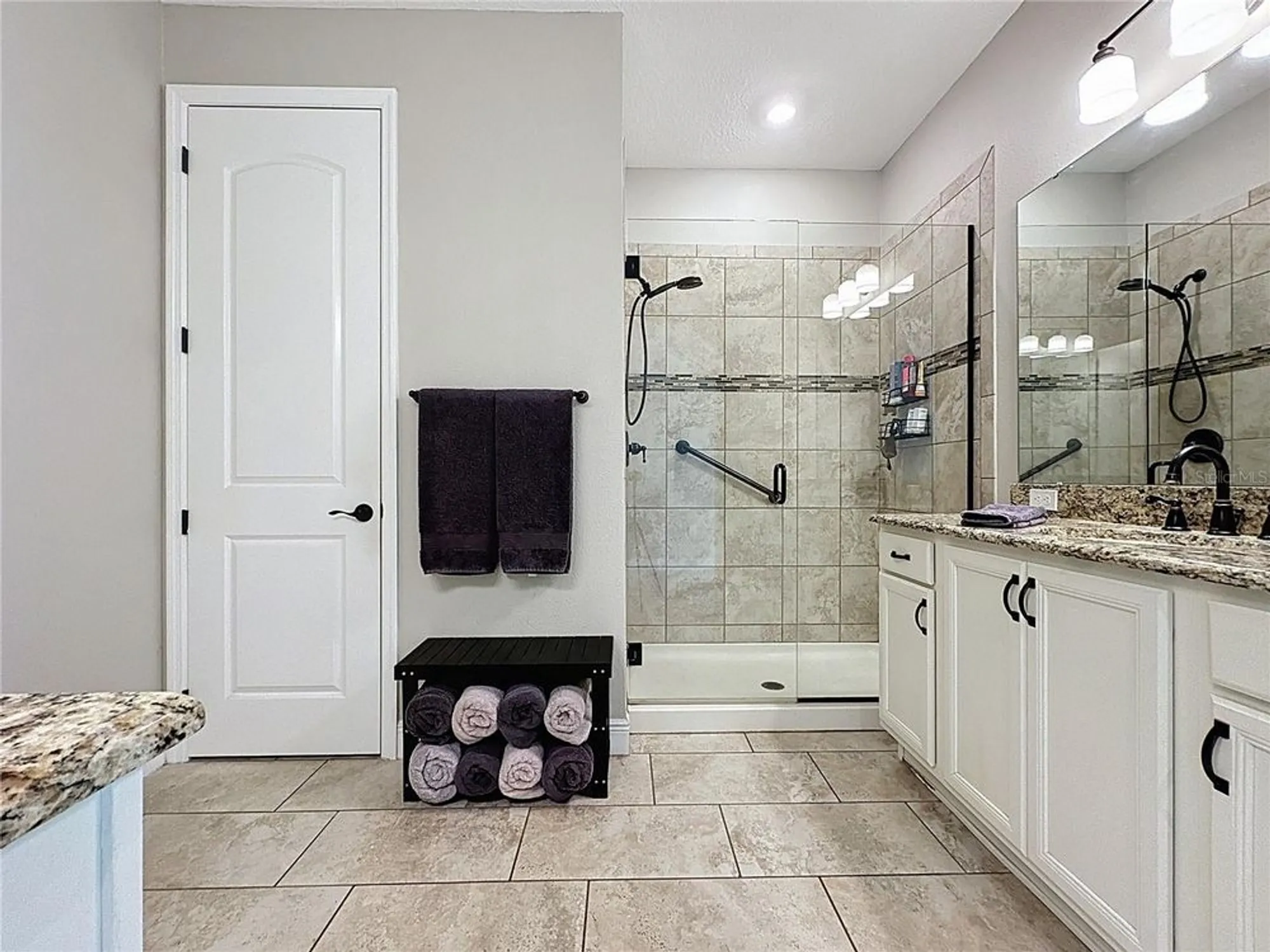 Property Slideshow image 27 of 79 | 115 silver maple rd, Groveland, FL, 34736