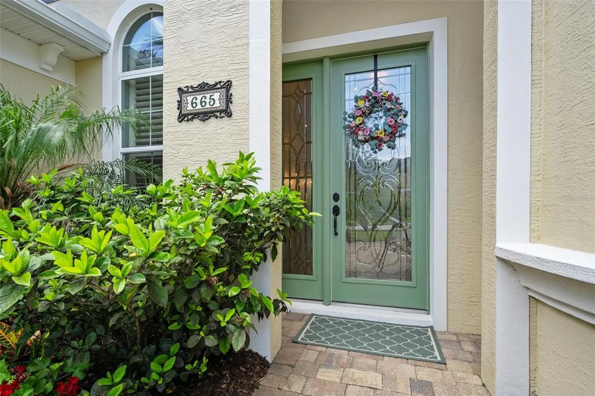 Property Slideshow image 10 of 67 | 665 southlake dr, Ormond Beach, FL, 32174