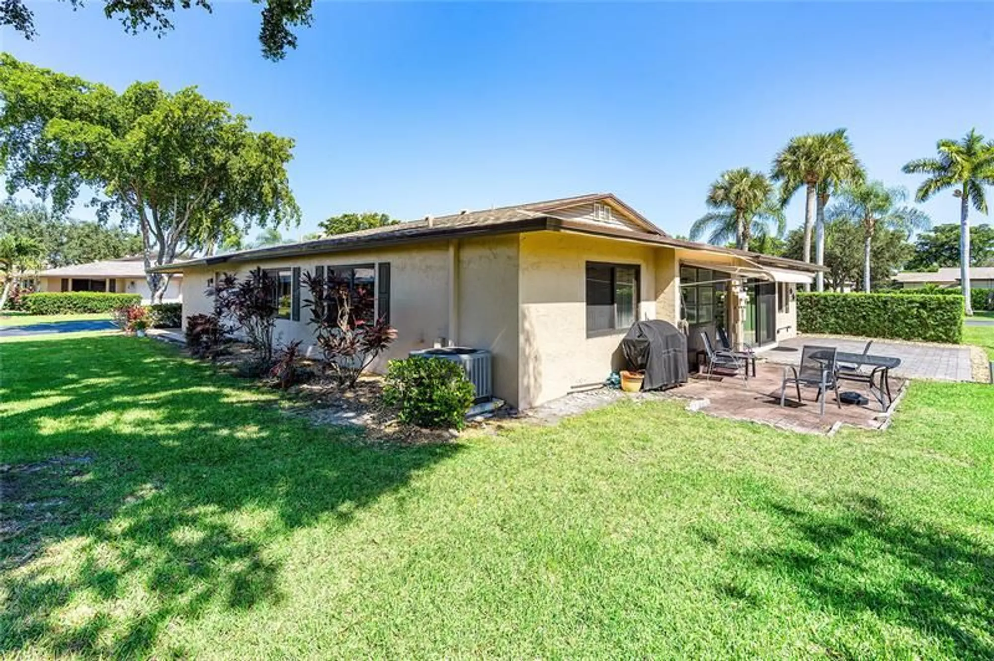 Property Slideshow image 24 of 30 | 1640 palmland dr # 1640, Boynton Beach, FL, 33436