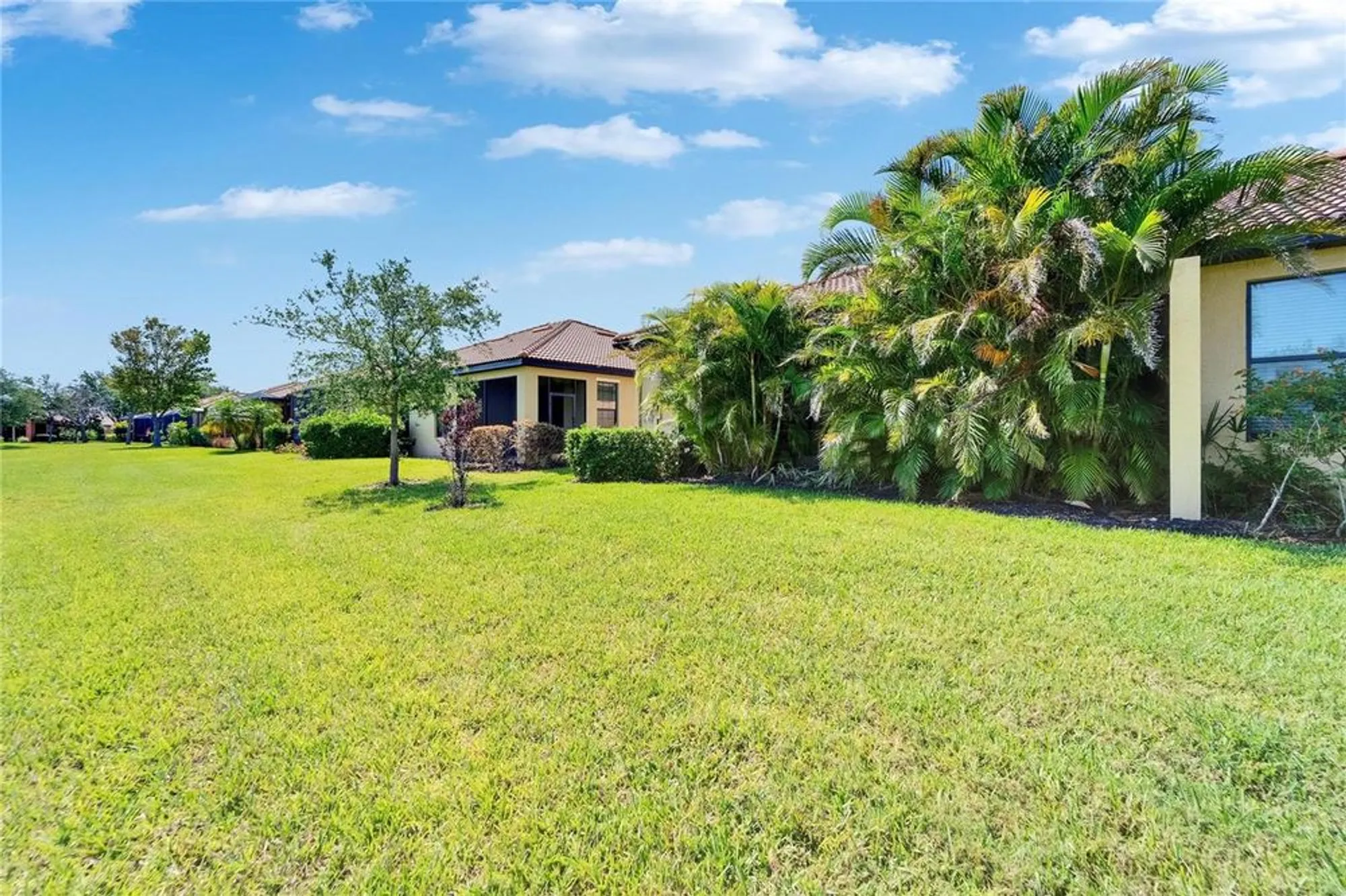 Property Slideshow image 54 of 93 | 5646 sunset falls dr, Apollo Beach, FL, 33572