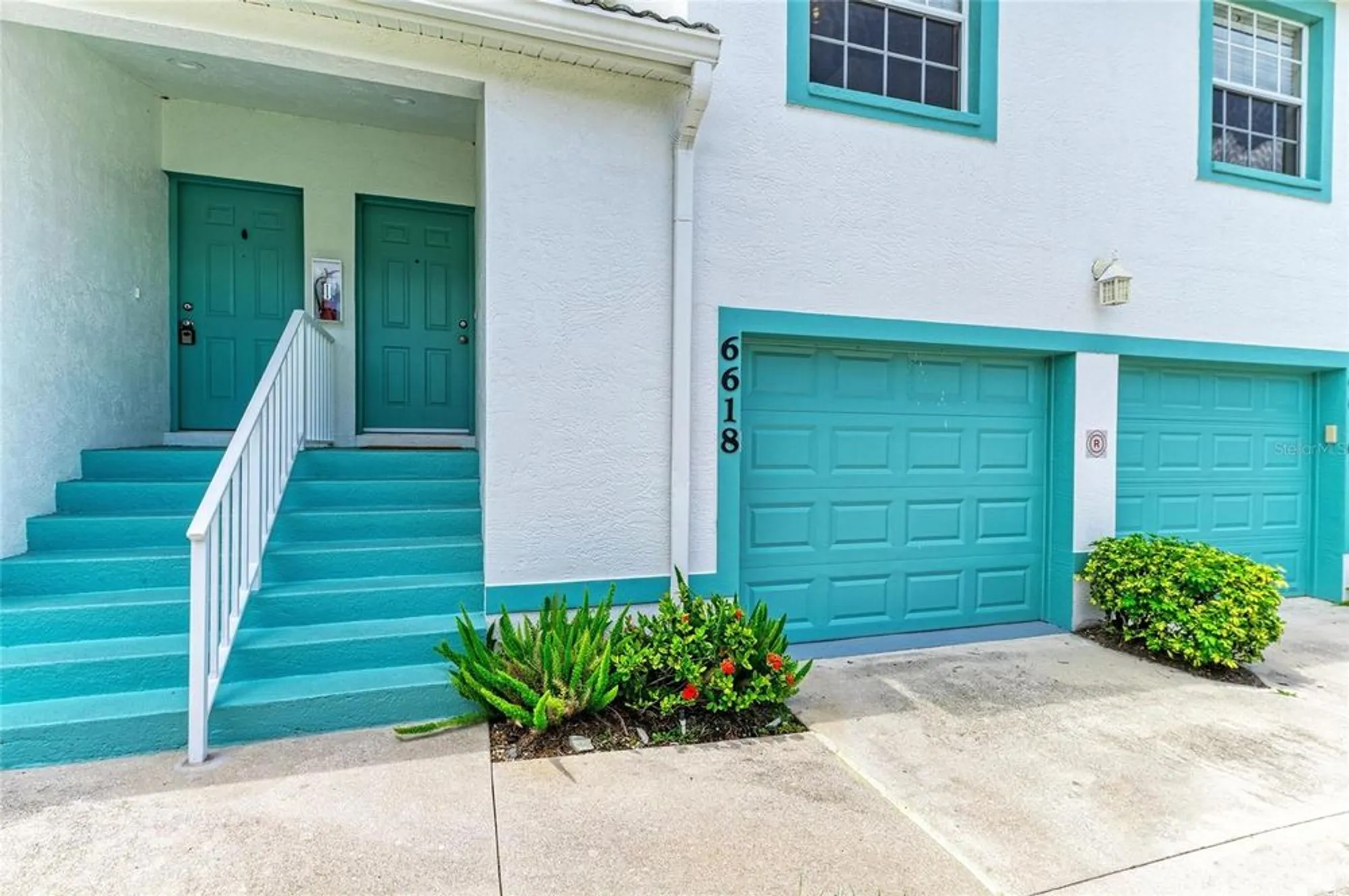 Property Slideshow image 8 of 51 | 6618 pineview ter # 6618, Bradenton, FL, 34203