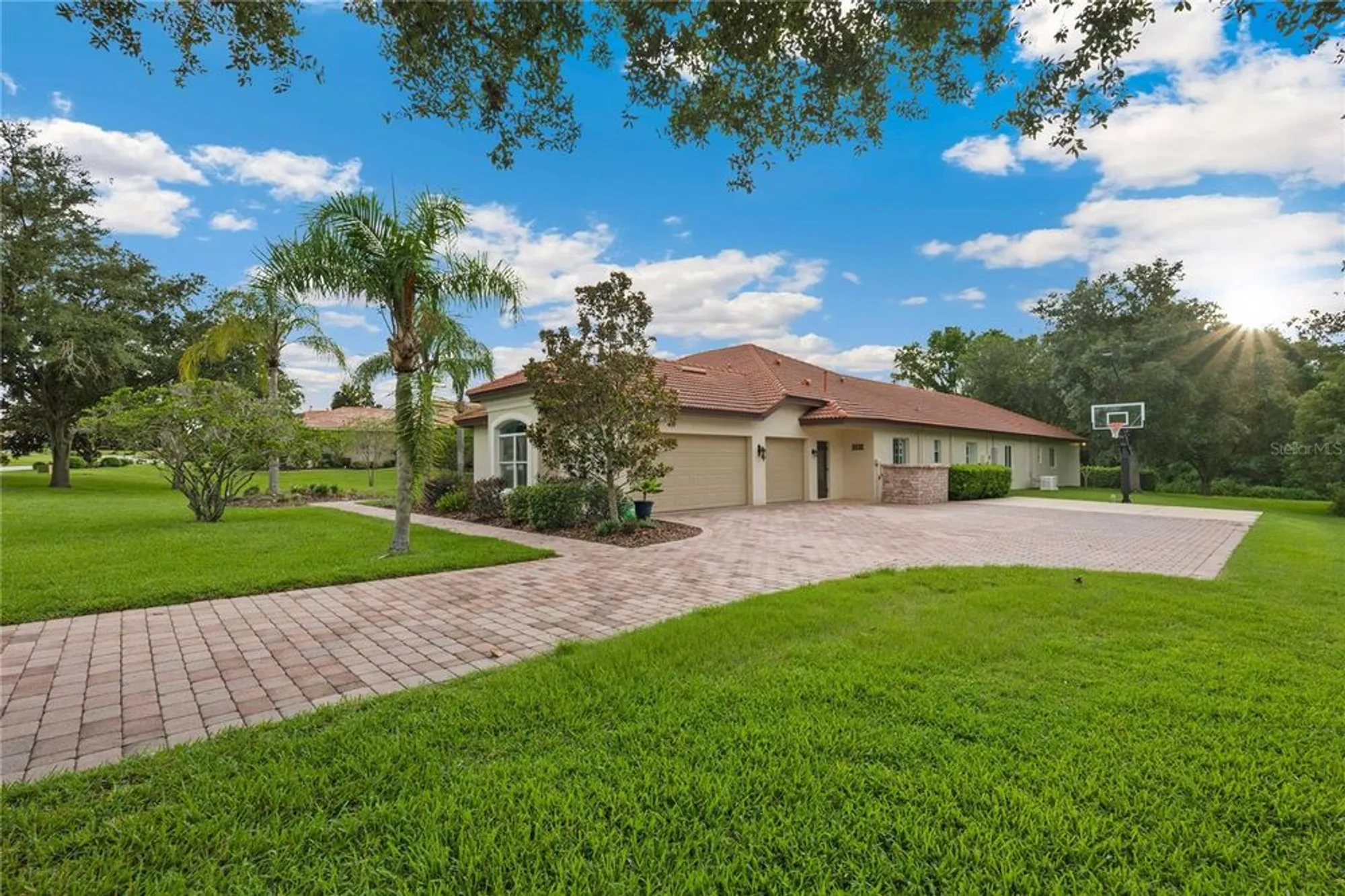 Property Slideshow image 2 of 86 | 13353 carnoustie cir, Dade City, FL, 33525