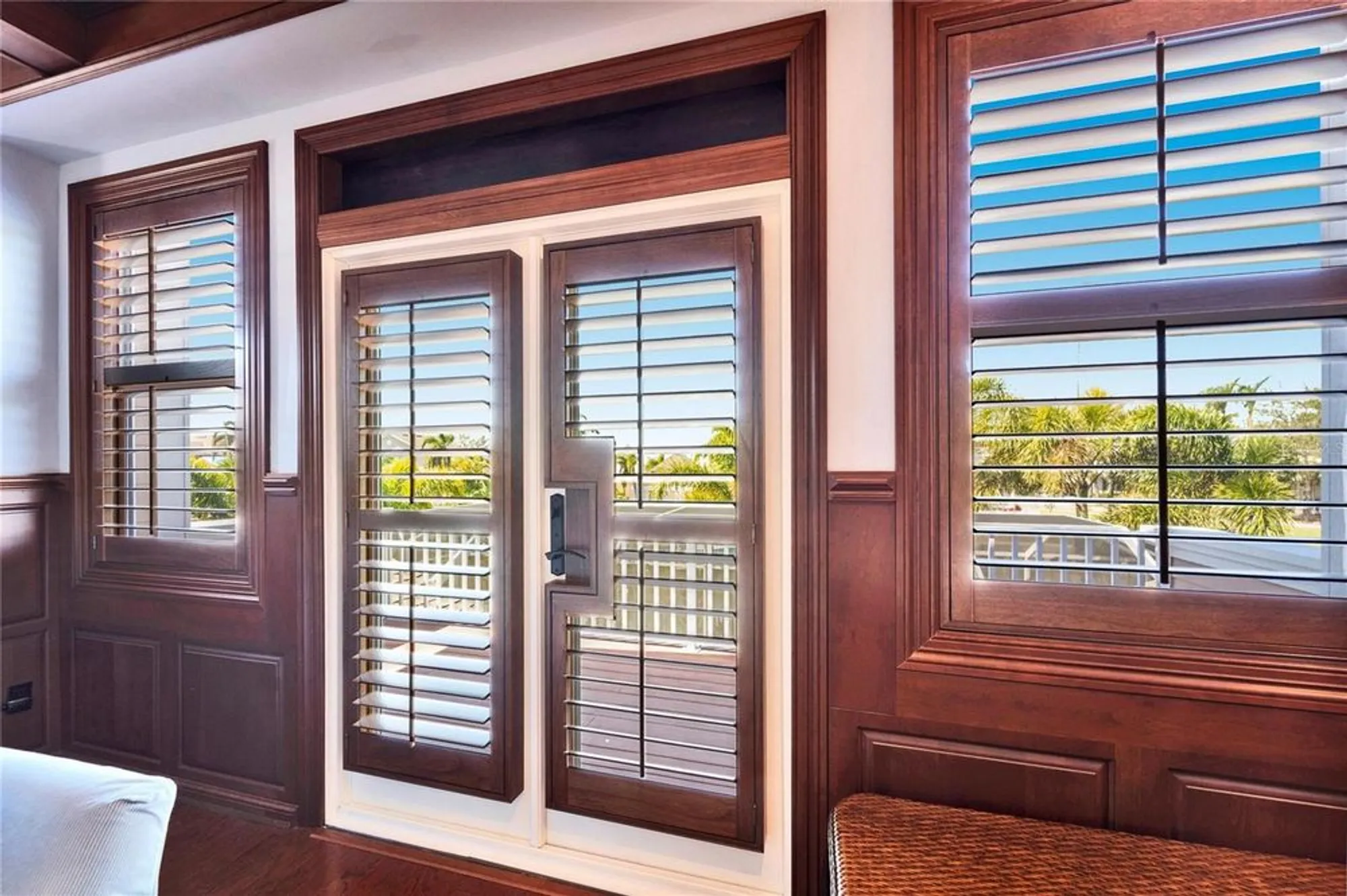 Property Slideshow image 74 of 99 | 5616 seagrass pl, Apollo Beach, FL, 33572