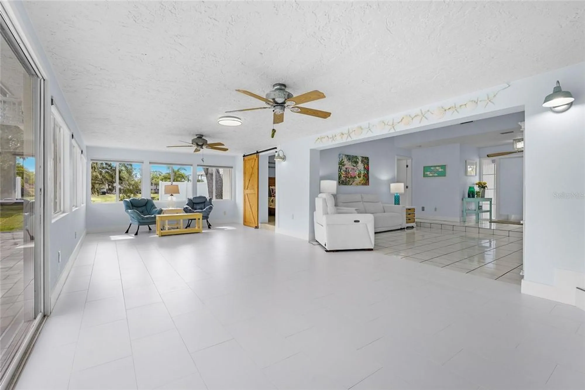 Property Slideshow image 27 of 57 | 5720 timber lake cir, Sarasota, FL, 34243